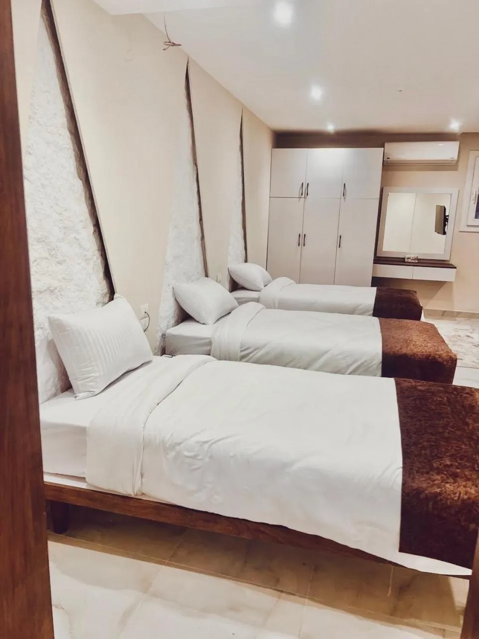 Bed in Eyes Of Egypt Pyramids View Boutique Hotel