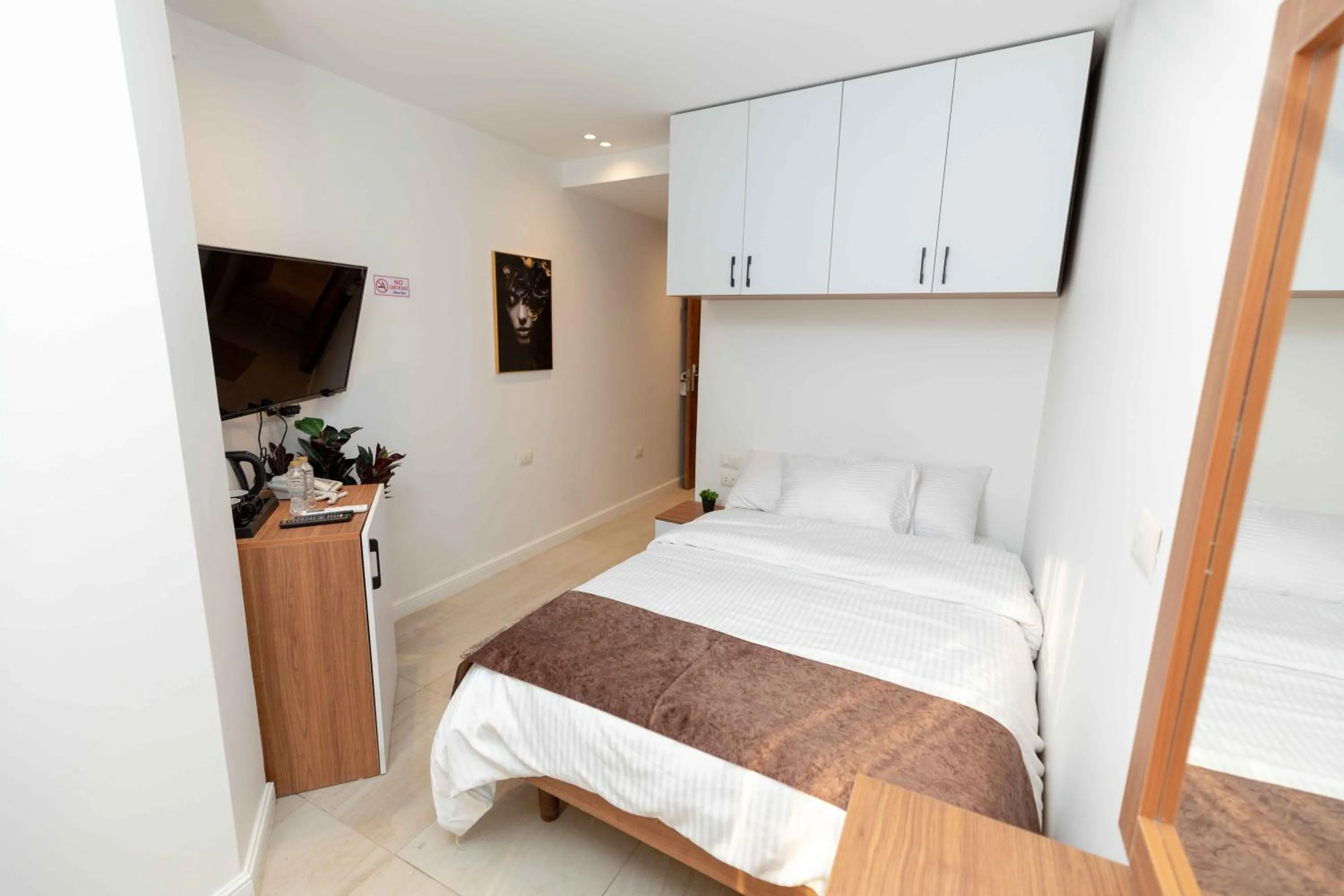 Bed in Eyes Of Egypt Pyramids View Boutique Hotel