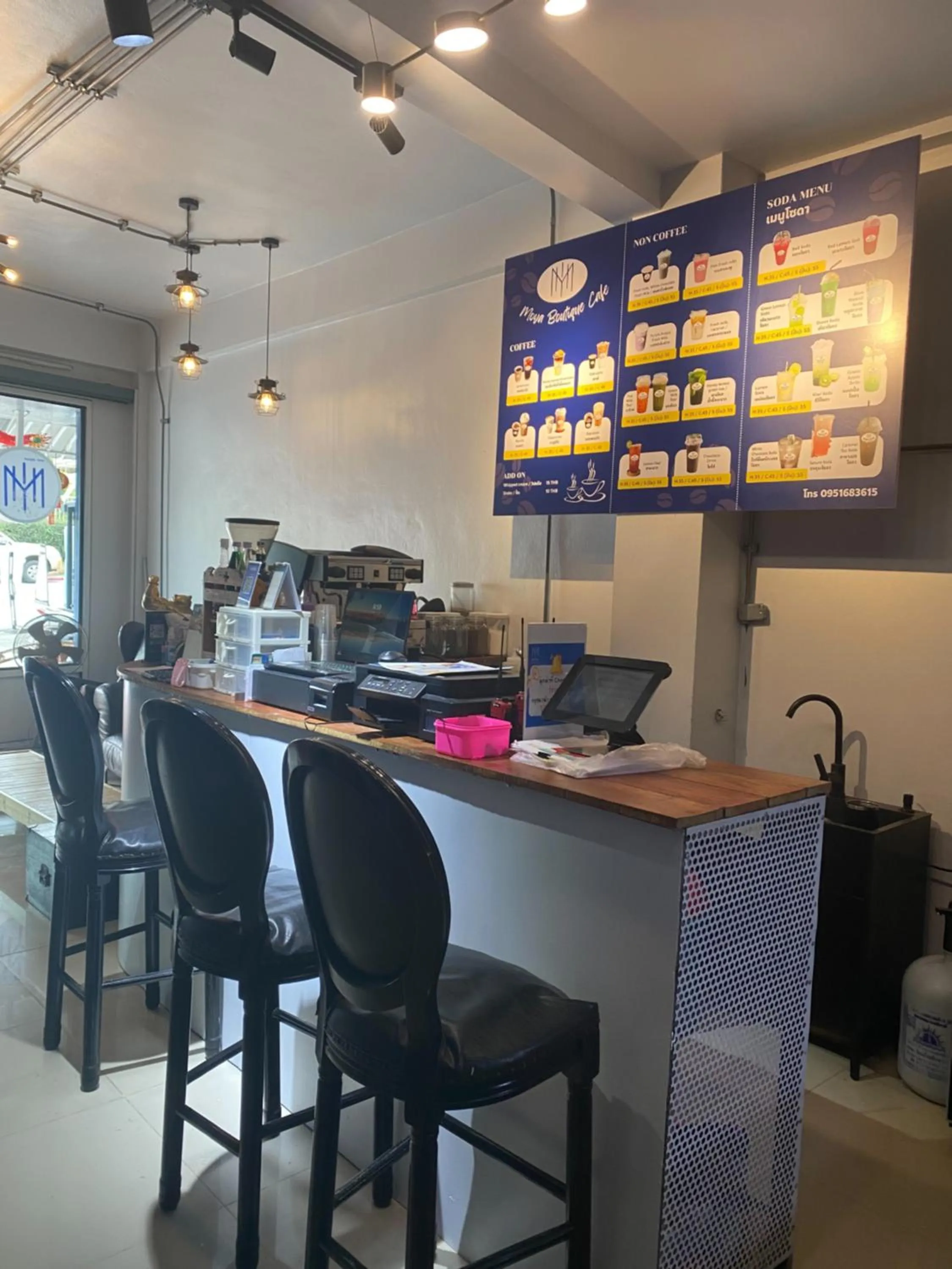 Lounge or bar in Moya Boutique Hotel