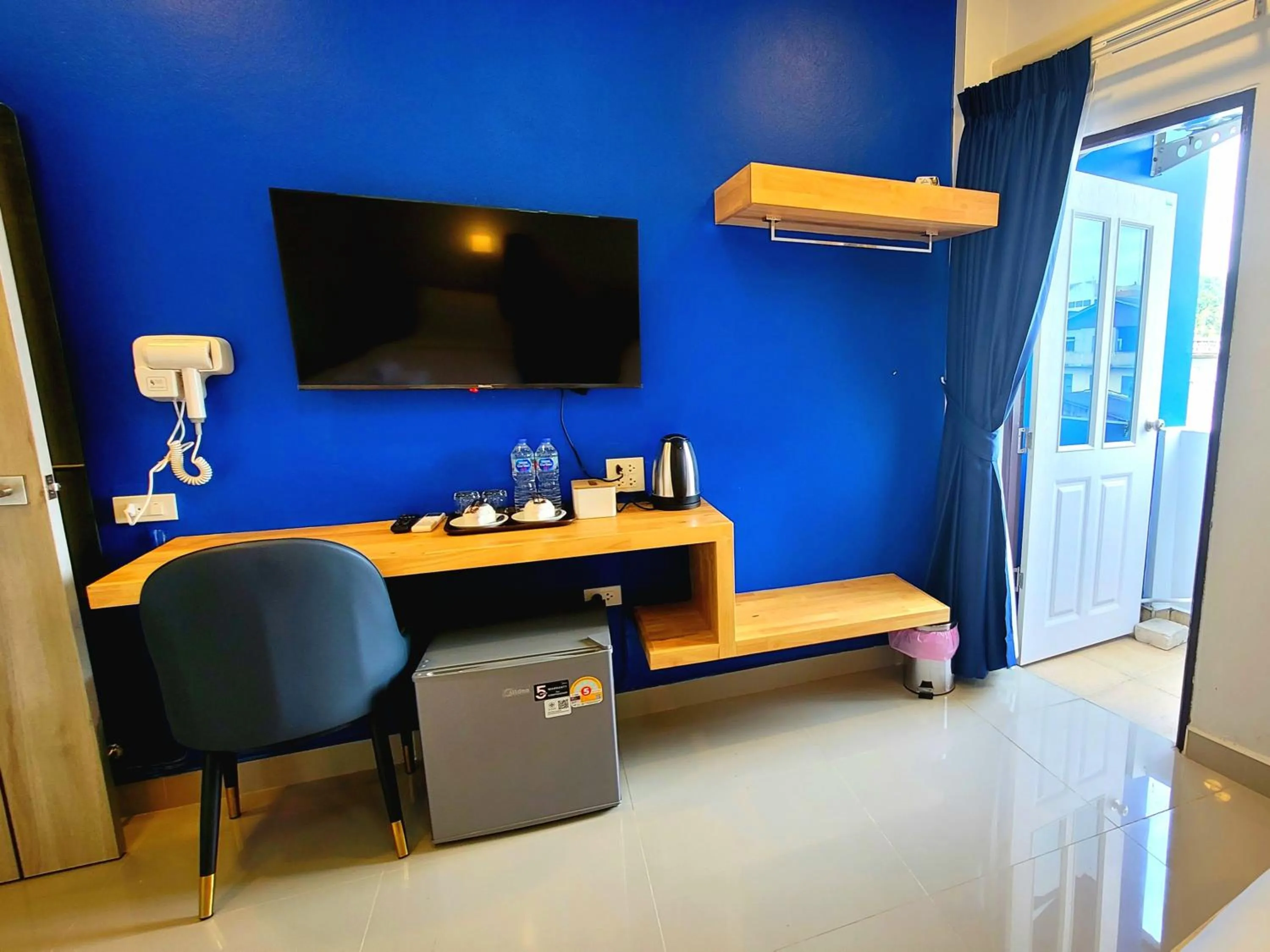 TV and multimedia in Moya Boutique Hotel