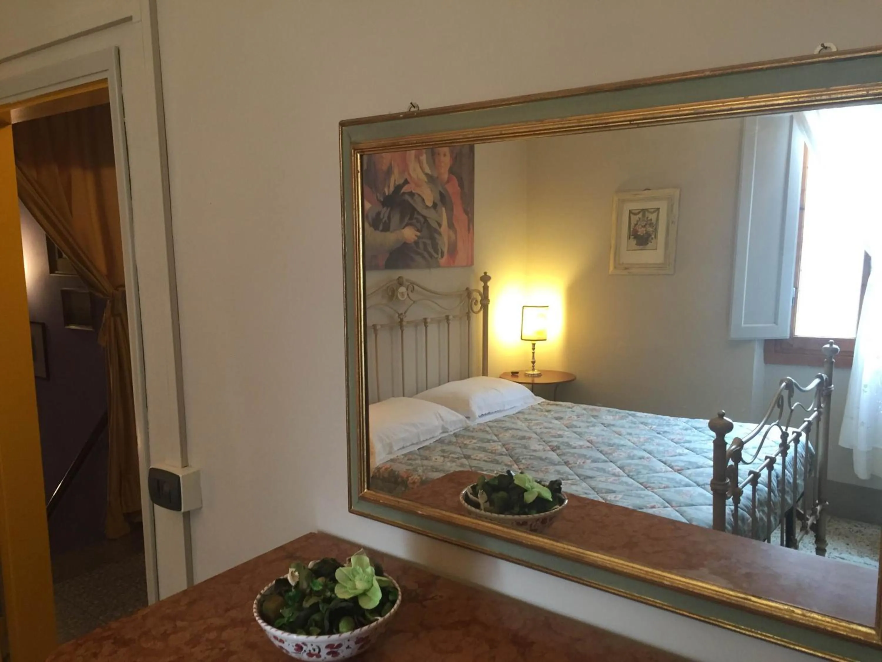 Decorative detail in Campo alle Monache