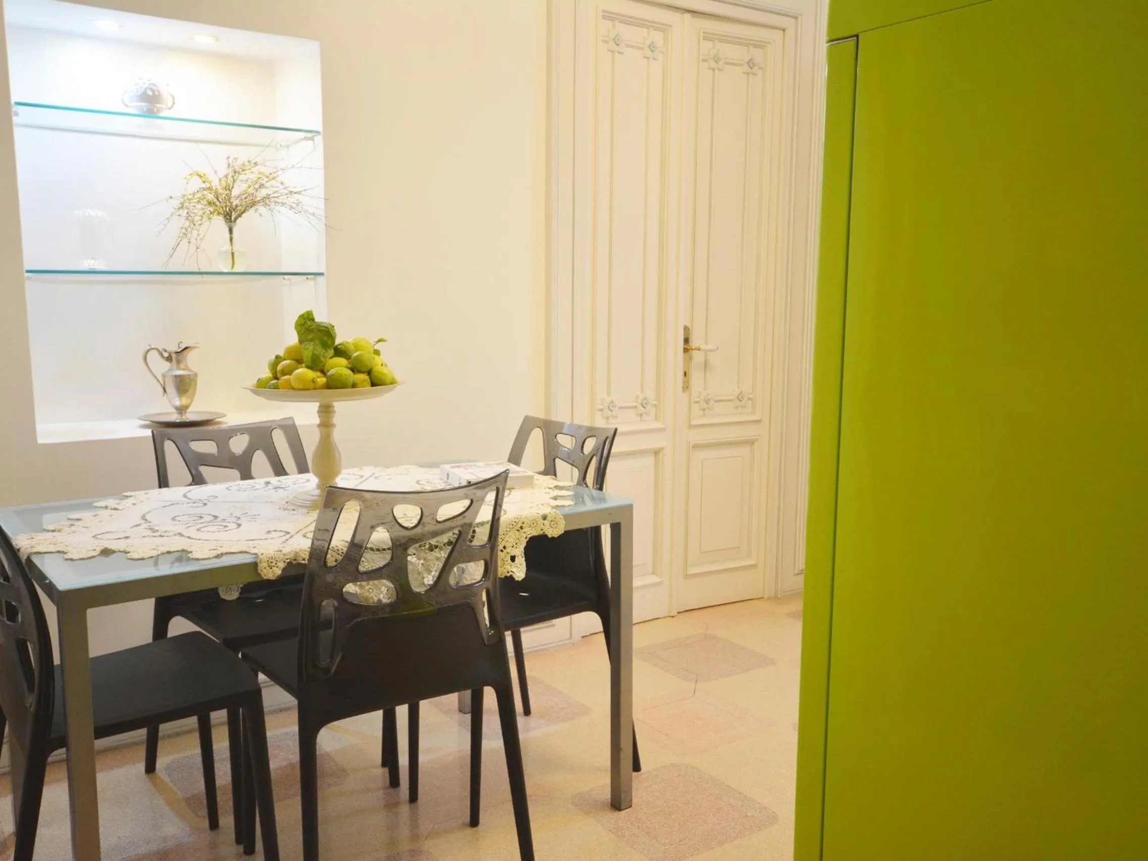 Dining area in Palazzo Rodio