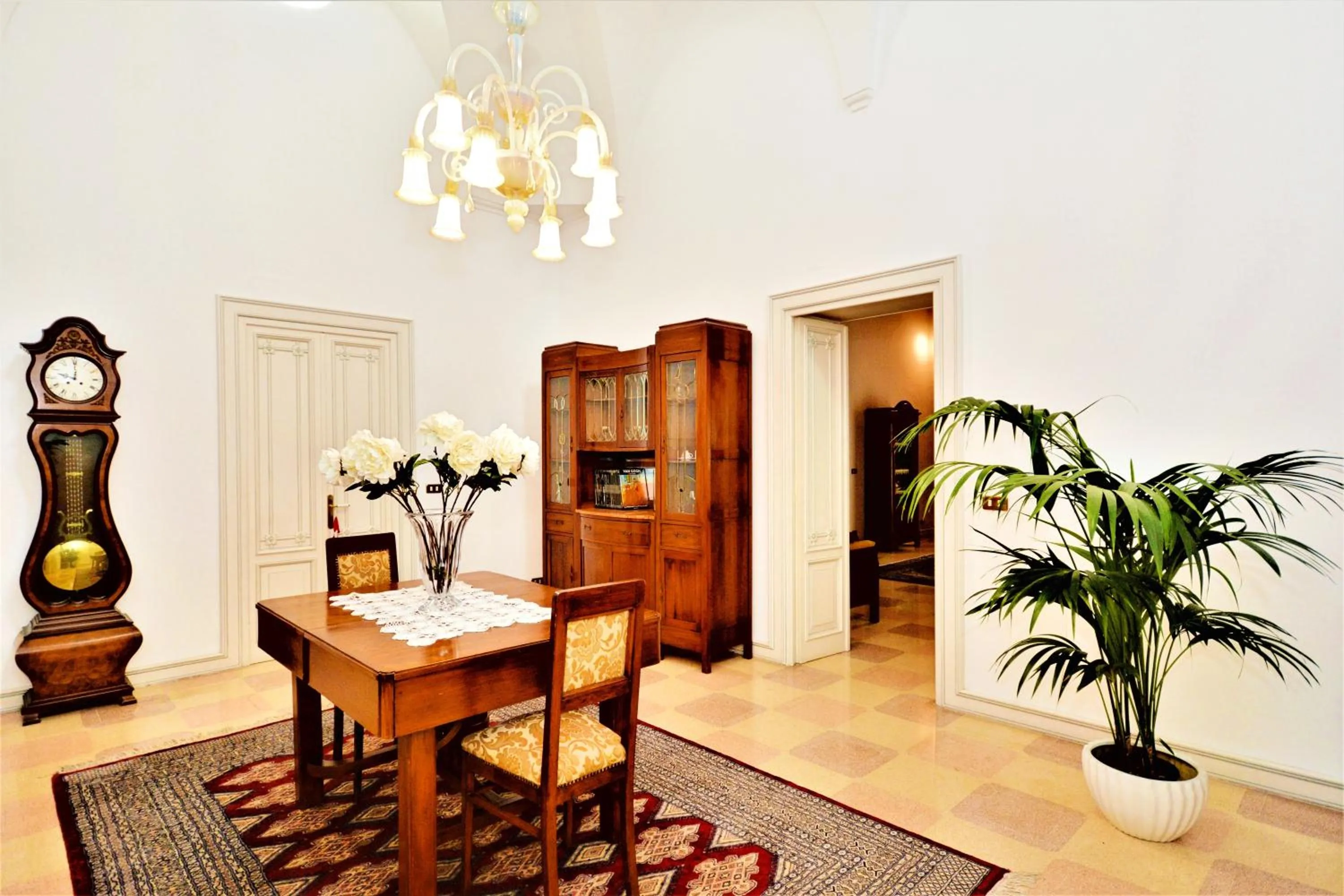 Living room in Palazzo Rodio