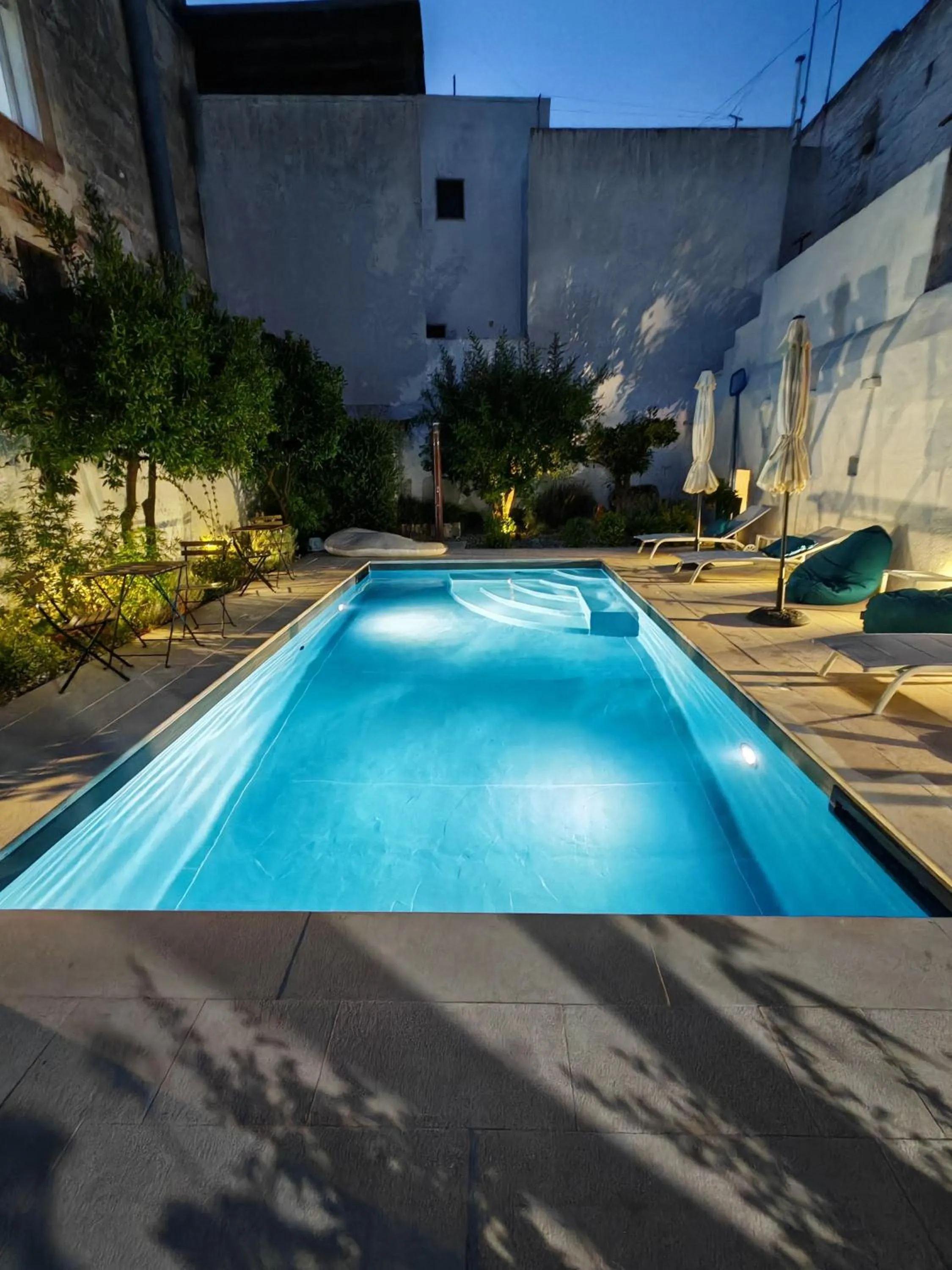Pool view in Palazzo Rodio