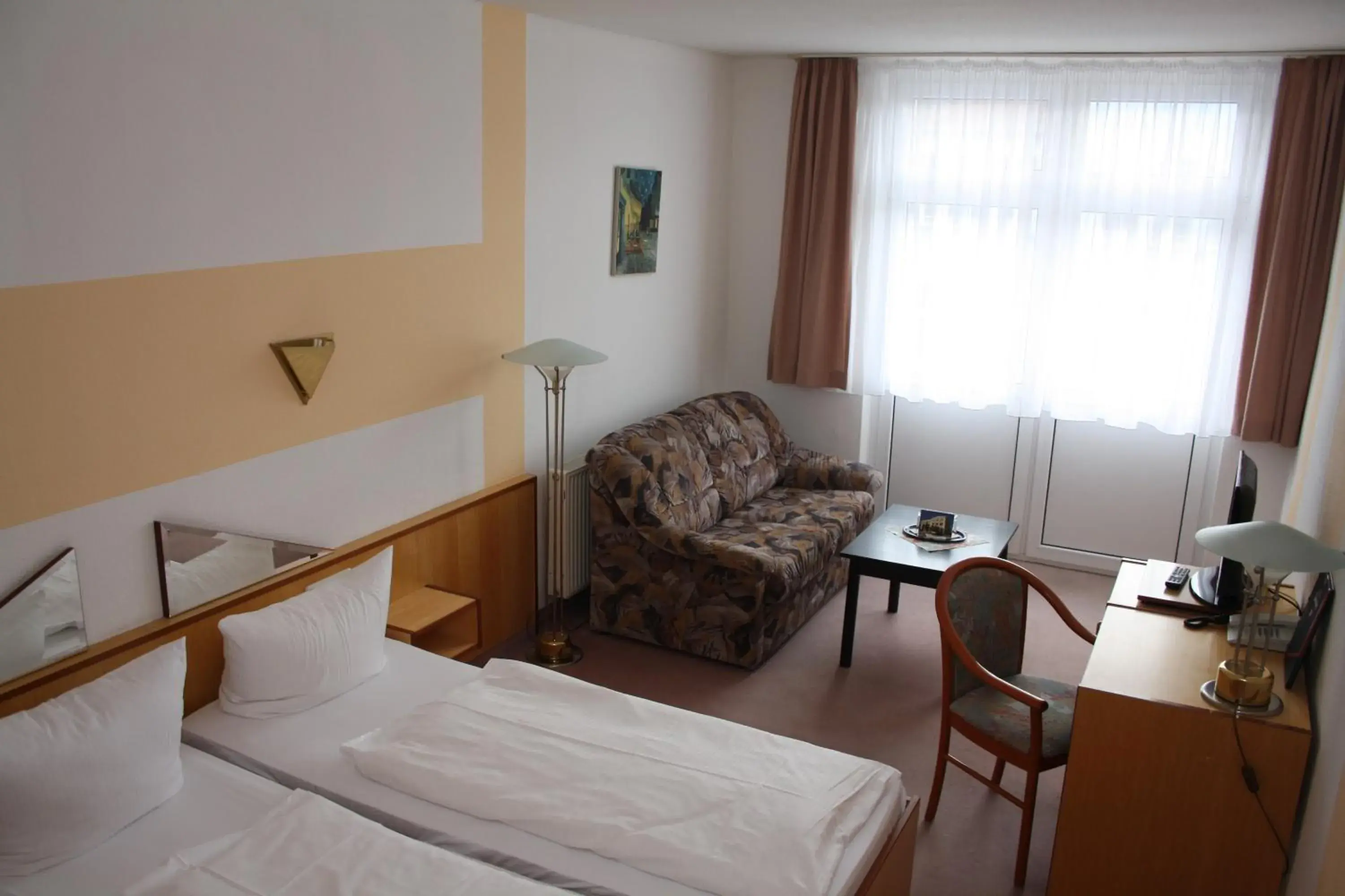 Standard Double Room with Sofa Bed - single occupancy in Hotel Poseidon Standard Double Room with Sofa Bed - single occupancy in Hotel Poseidon