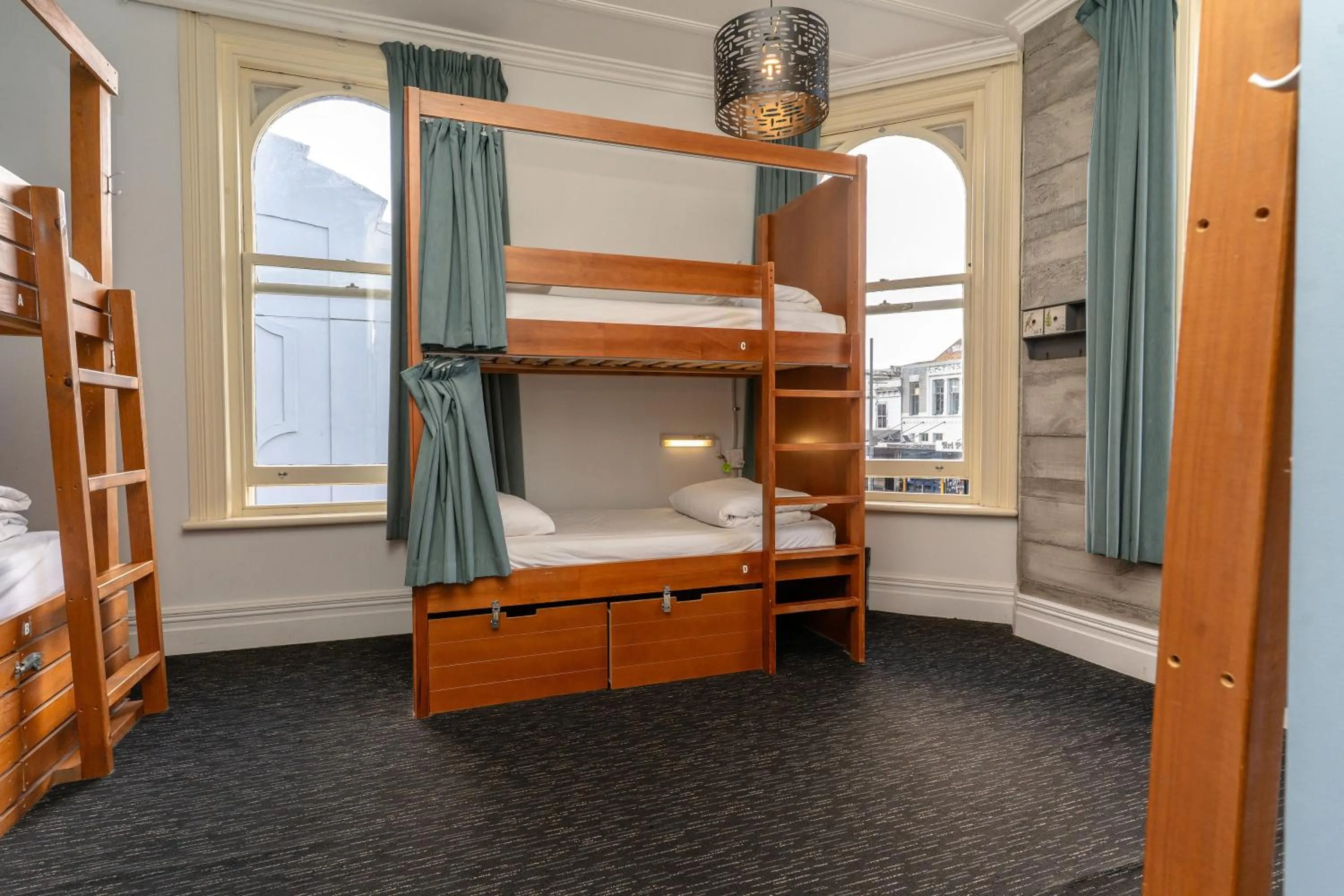 Bed in Haka House Auckland K'Road