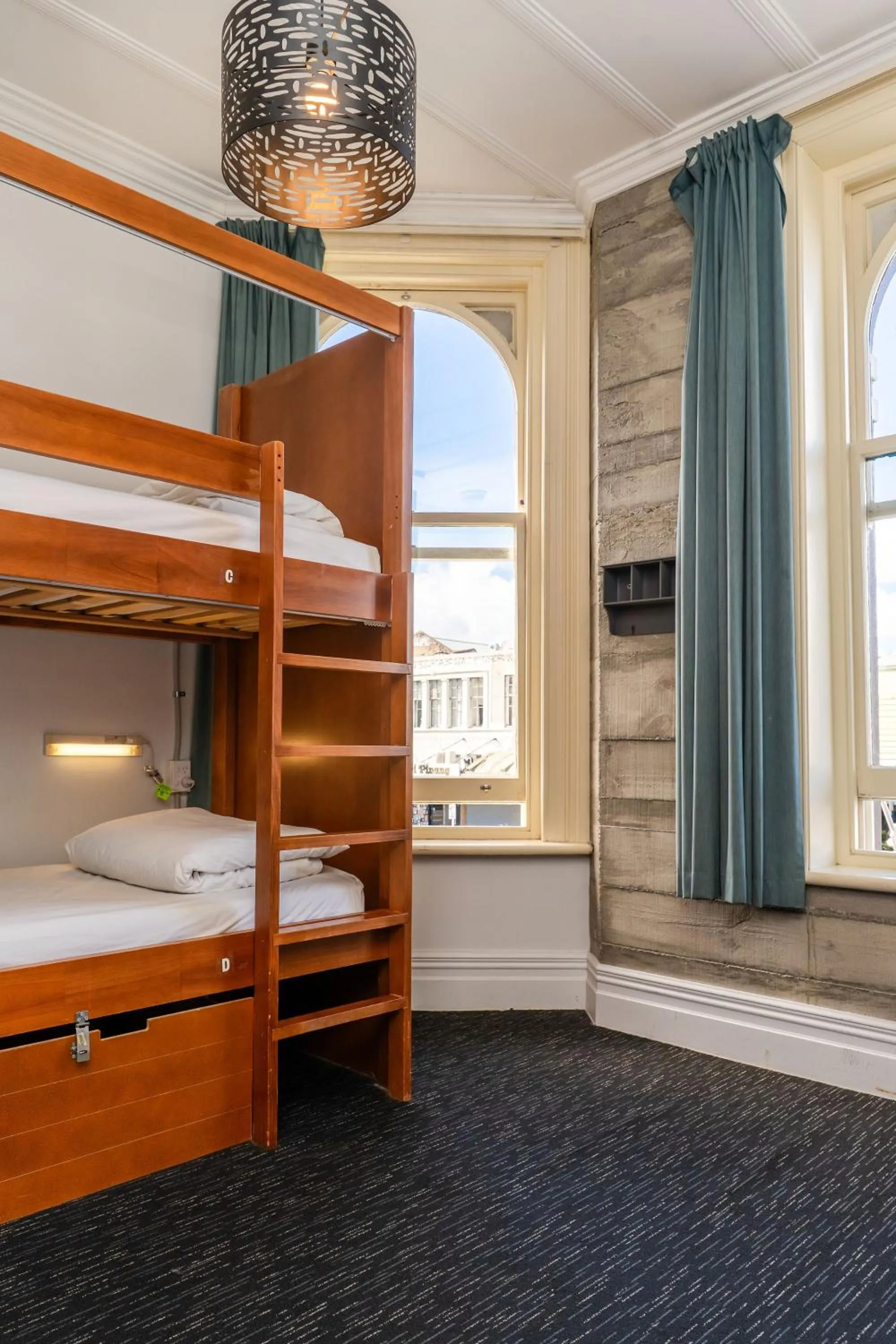 Photo of the whole room, Bed in Haka House Auckland K'Road