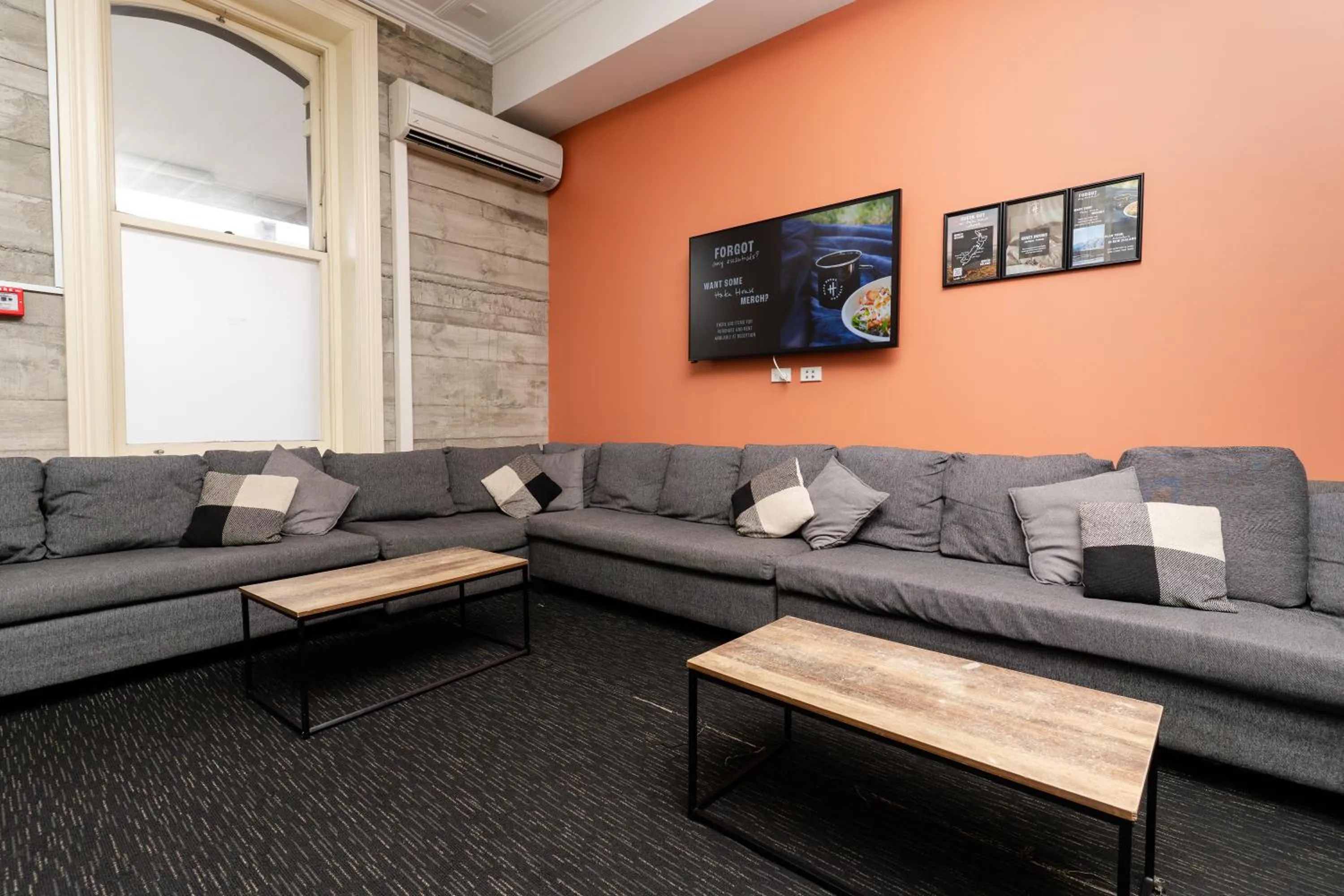 Communal lounge/ TV room in Haka House Auckland K'Road
