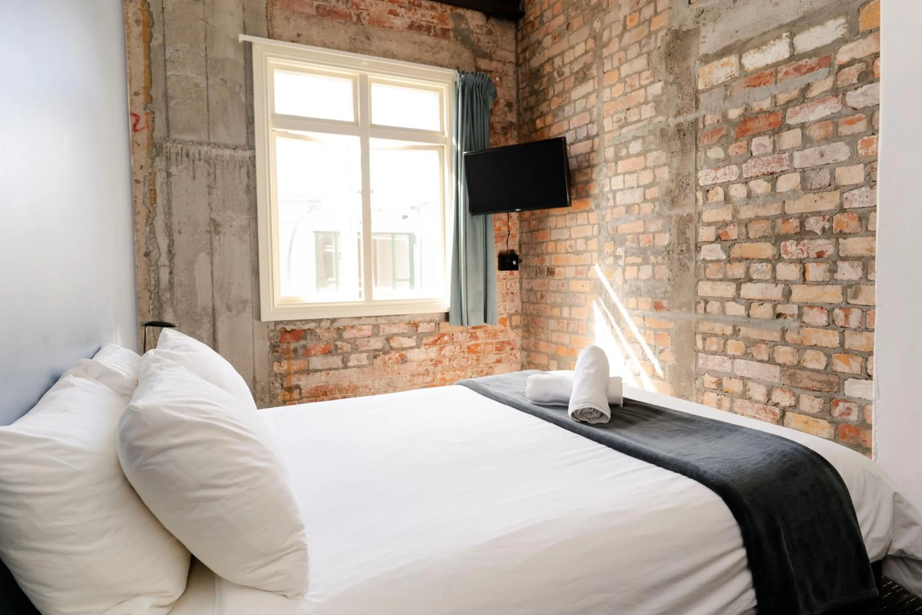 TV and multimedia, Bed in Haka House Auckland K'Road