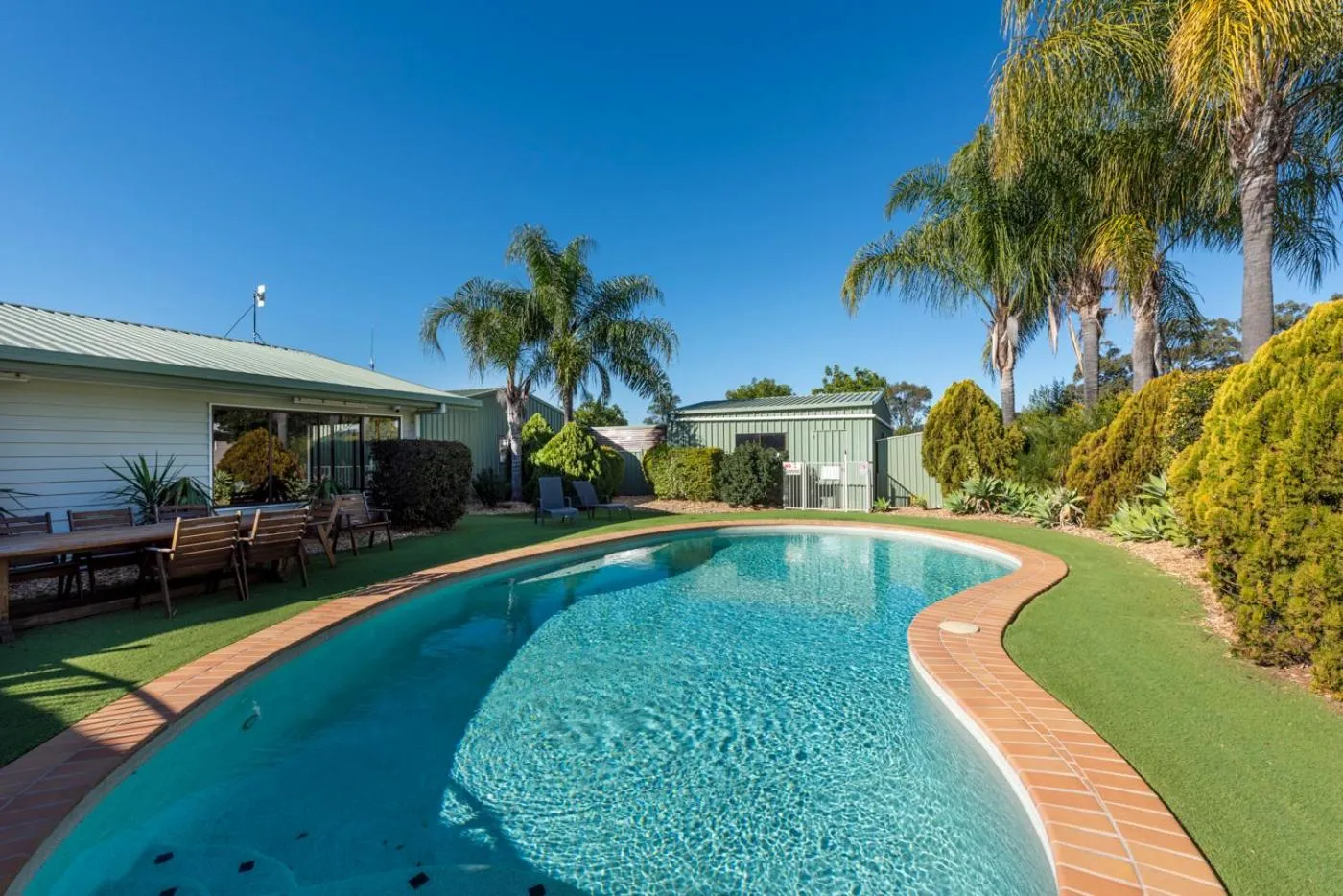Swimming pool in Chinchilla Tourist Park