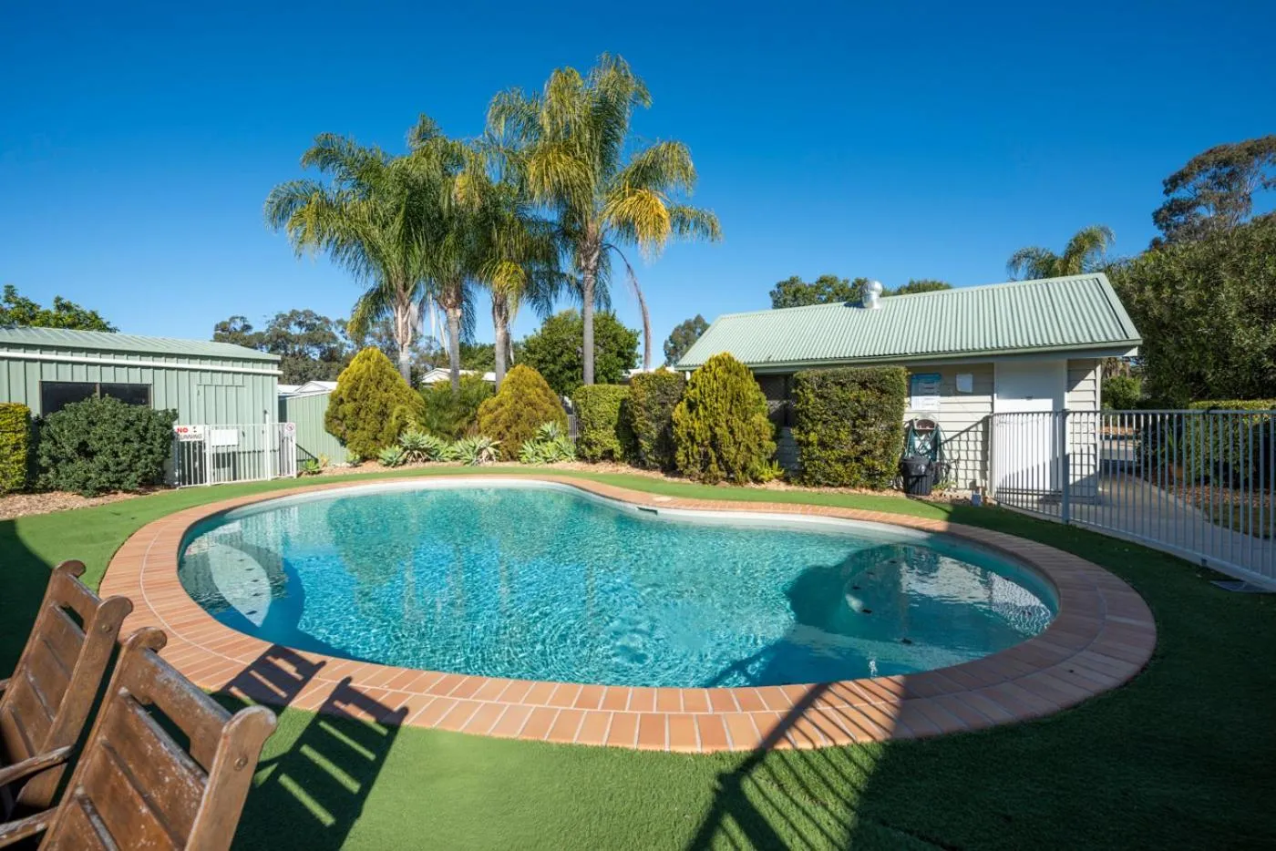 Swimming pool in Chinchilla Tourist Park
