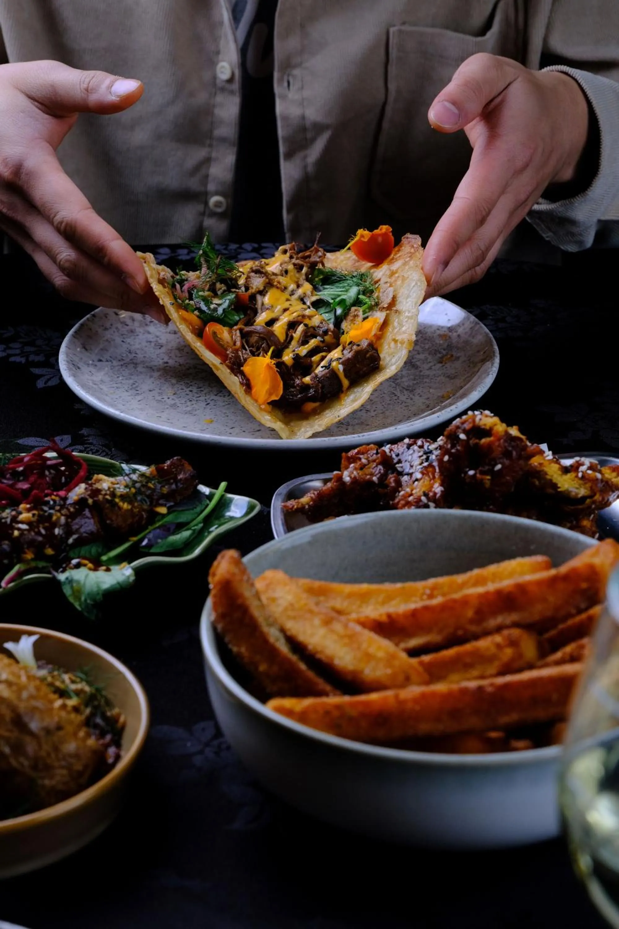 Restaurant/places to eat in Law Courts Hotel