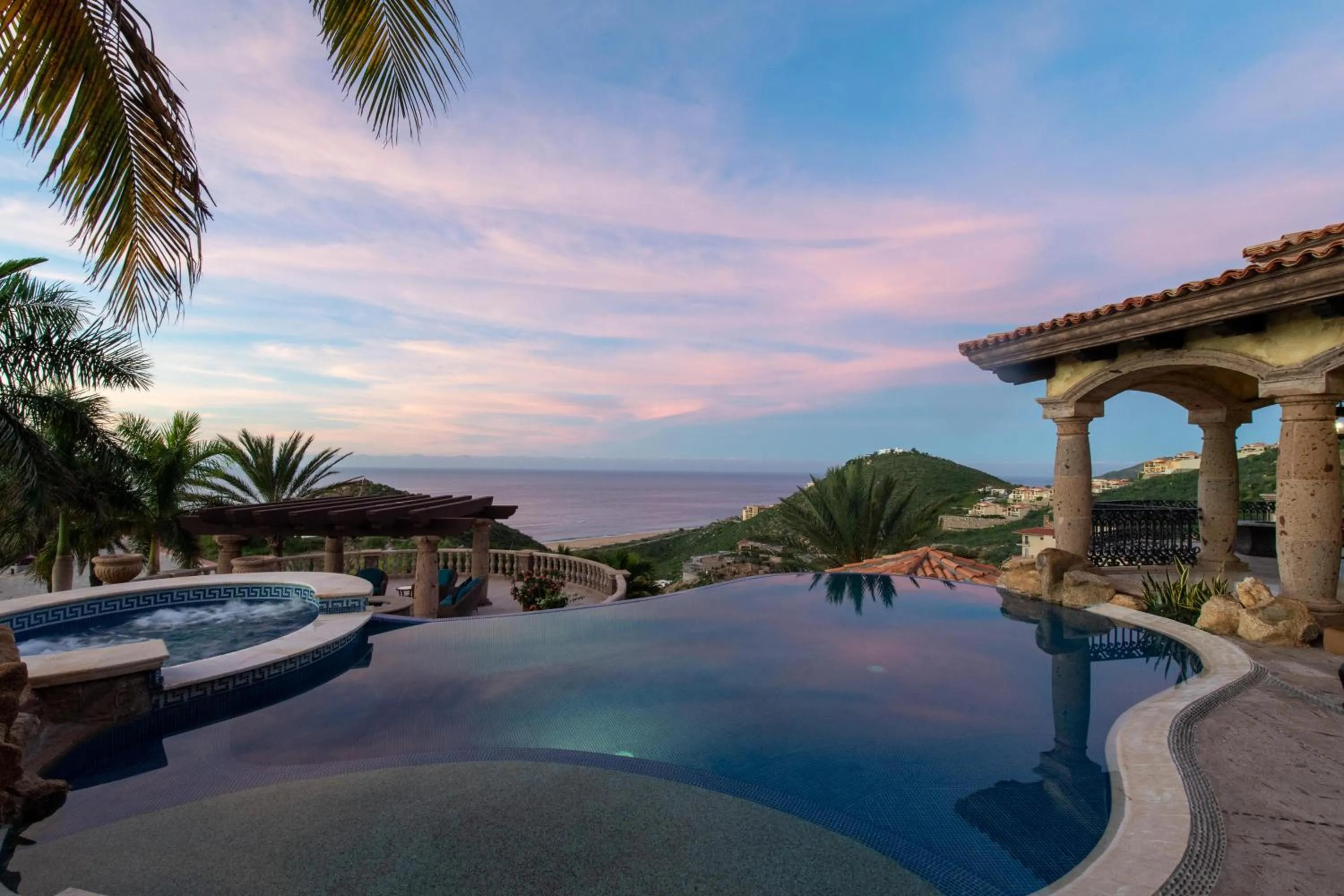 Villa Maria by Cabo Villas