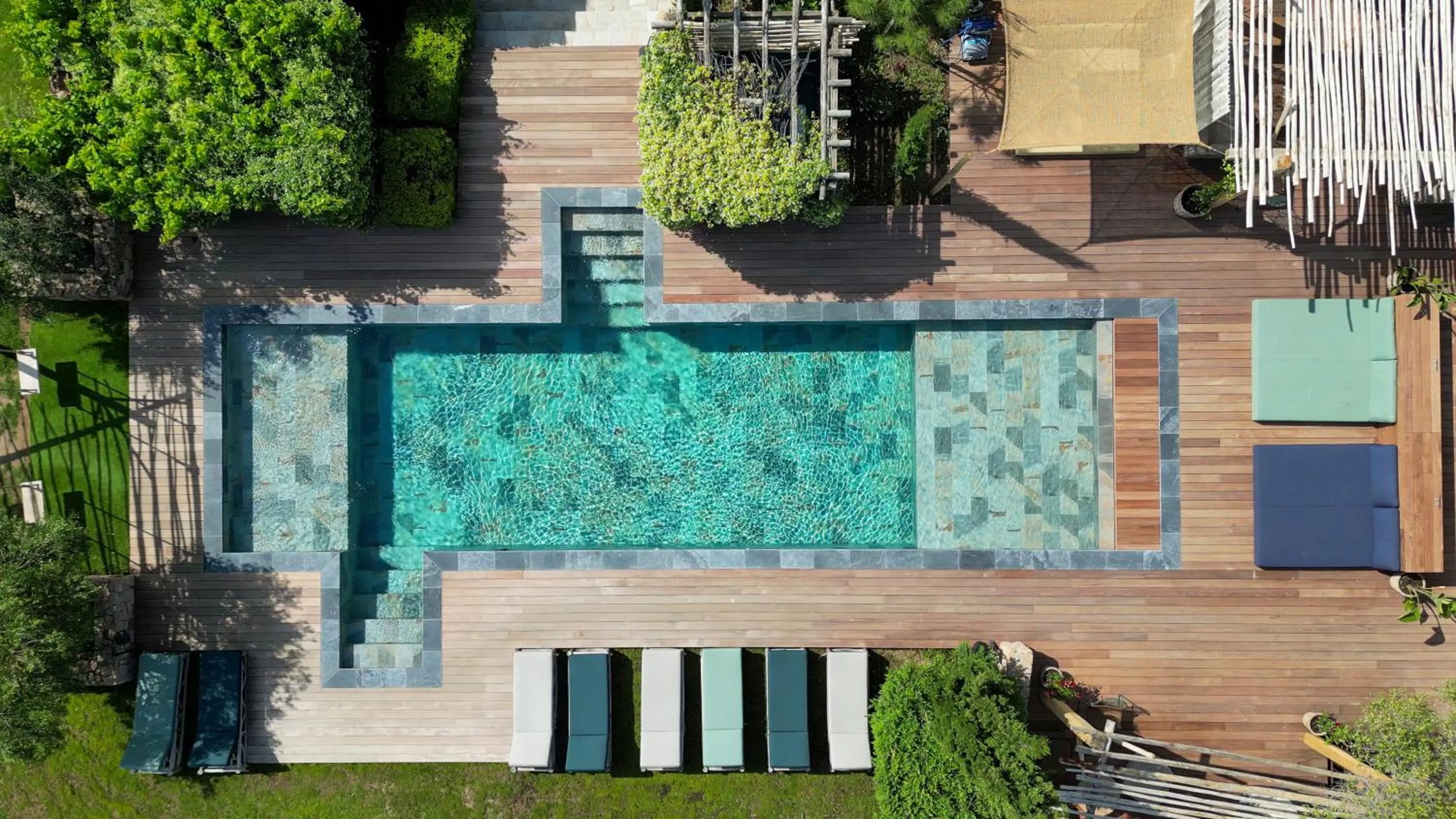 Swimming pool in Domaine Pozzo di Mastri hôtel & spa