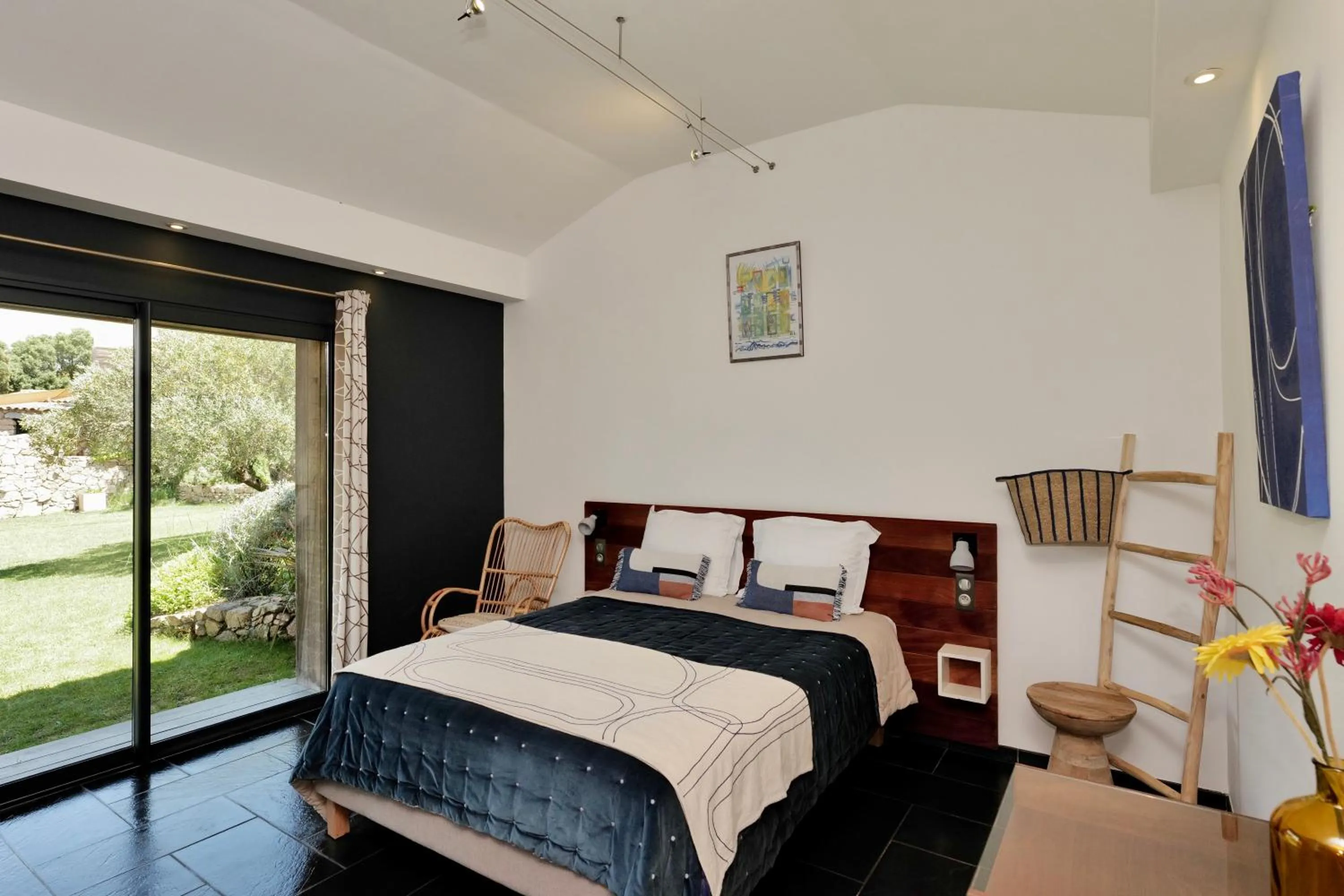 Bed in Domaine Pozzo di Mastri hôtel & spa