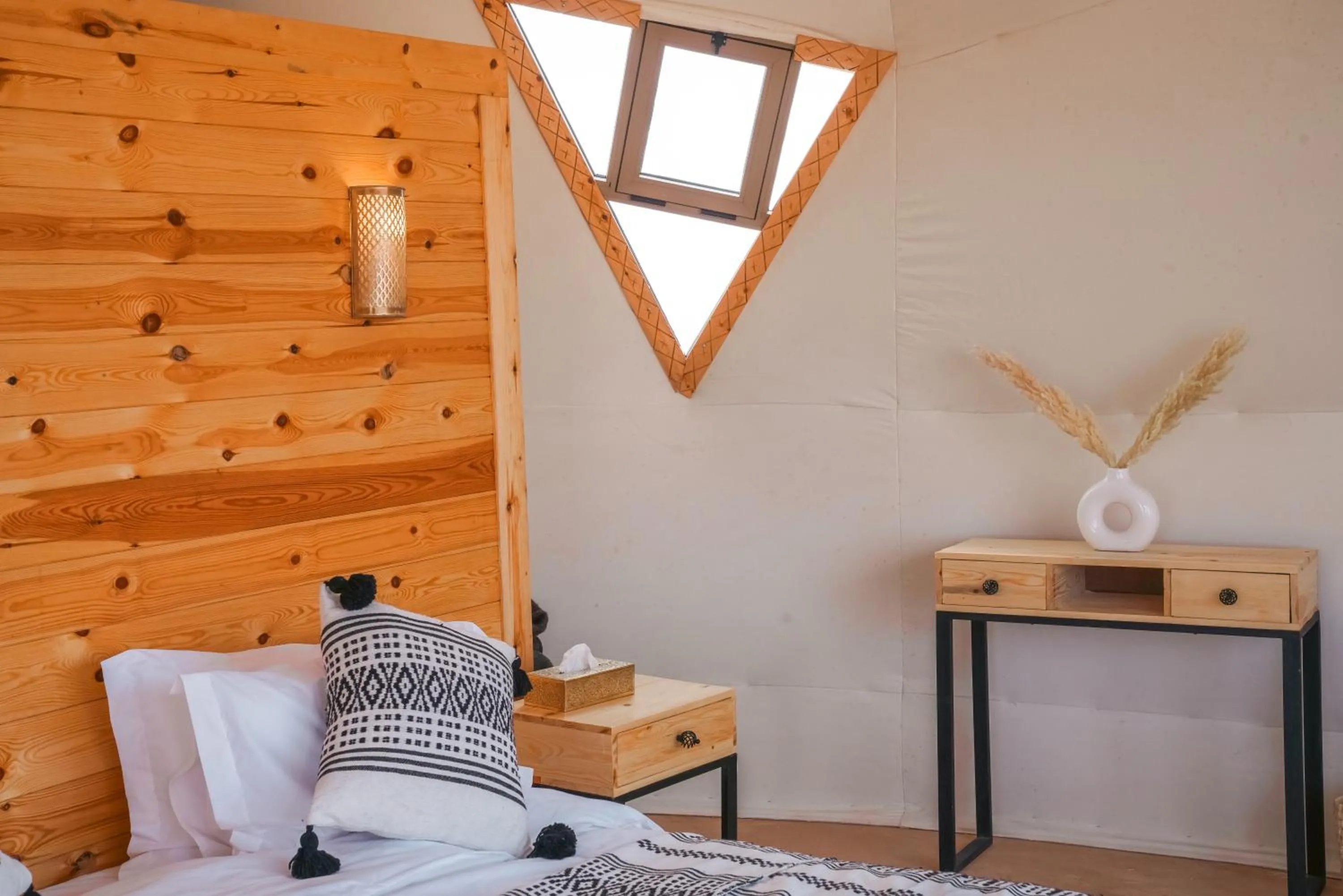 Bed in Antares Desert Camp