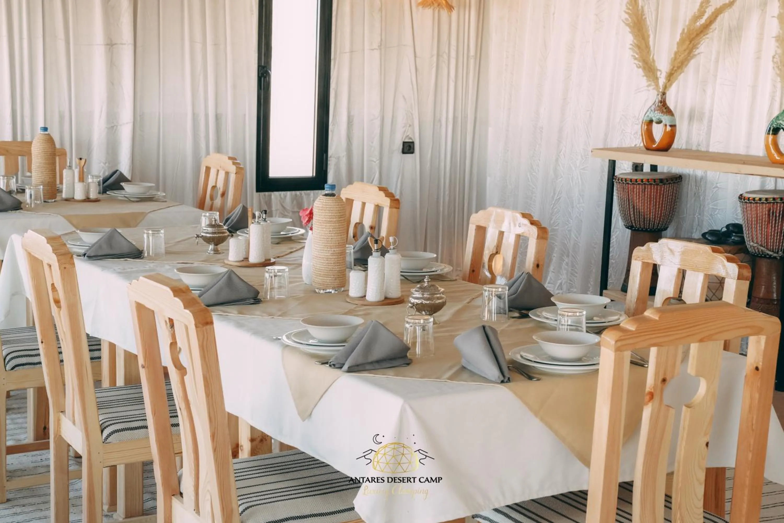 Restaurant/places to eat in Antares Desert Camp