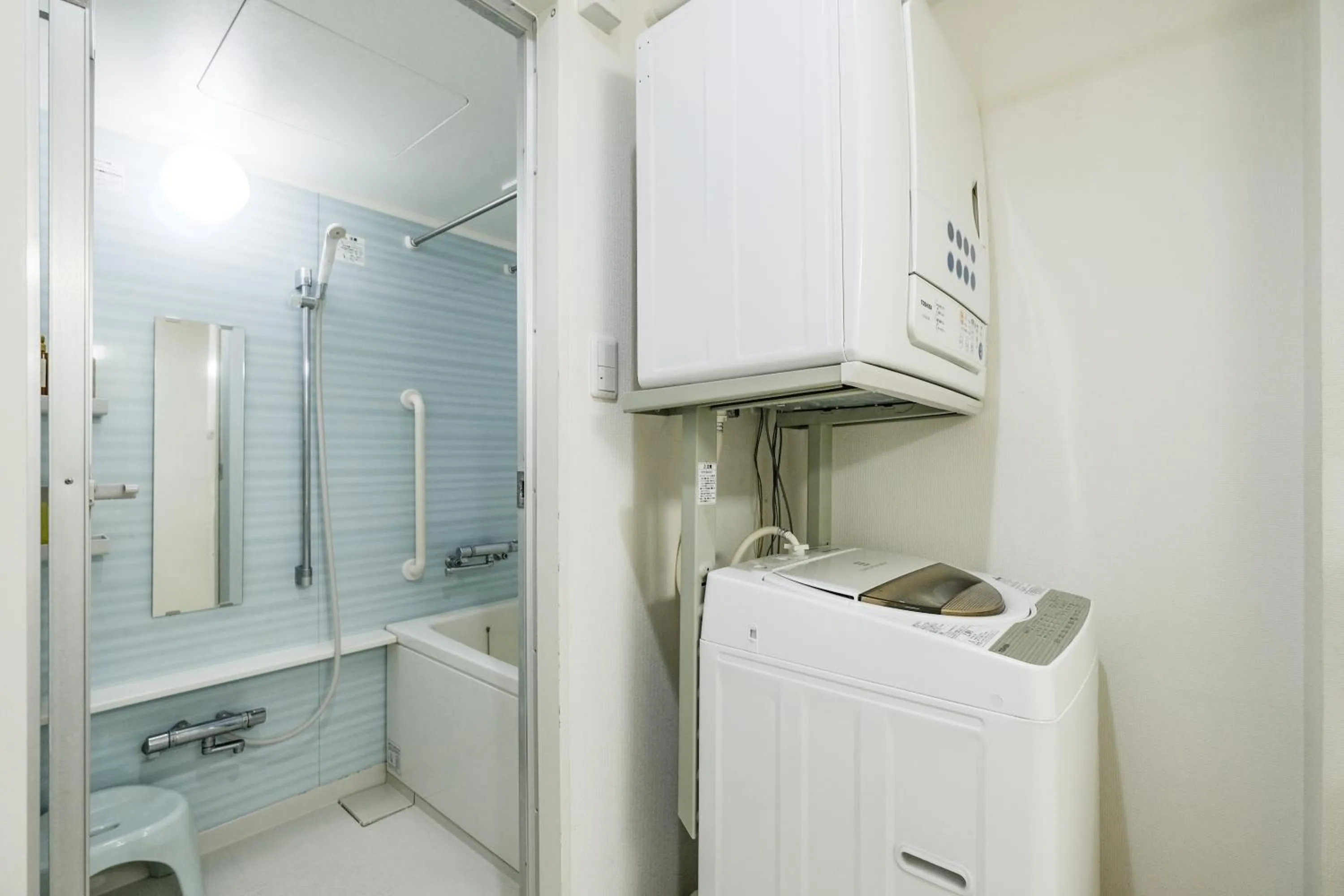 Bathroom in Ikebukuro La Rêve House