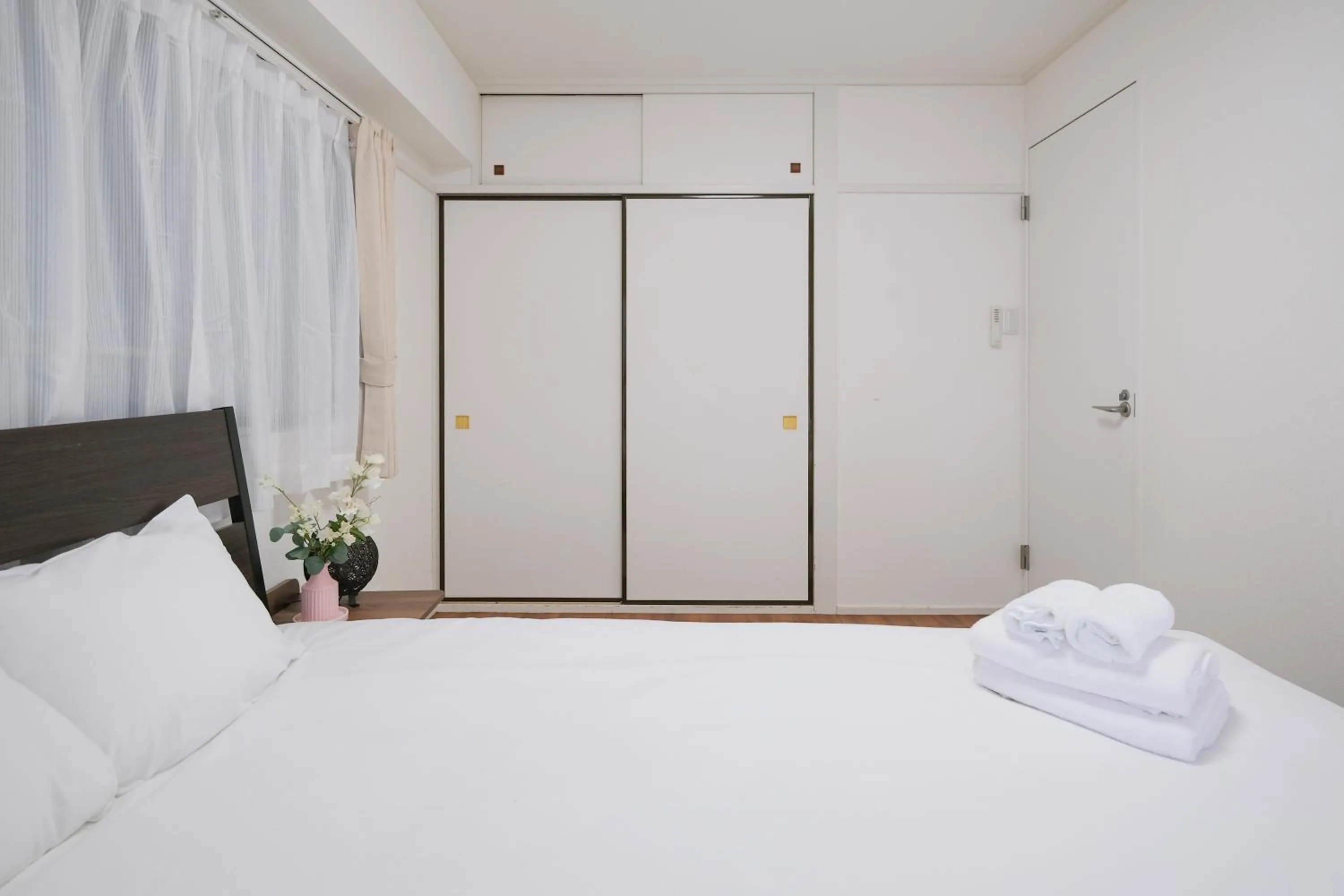 Bed in Ikebukuro La Rêve House