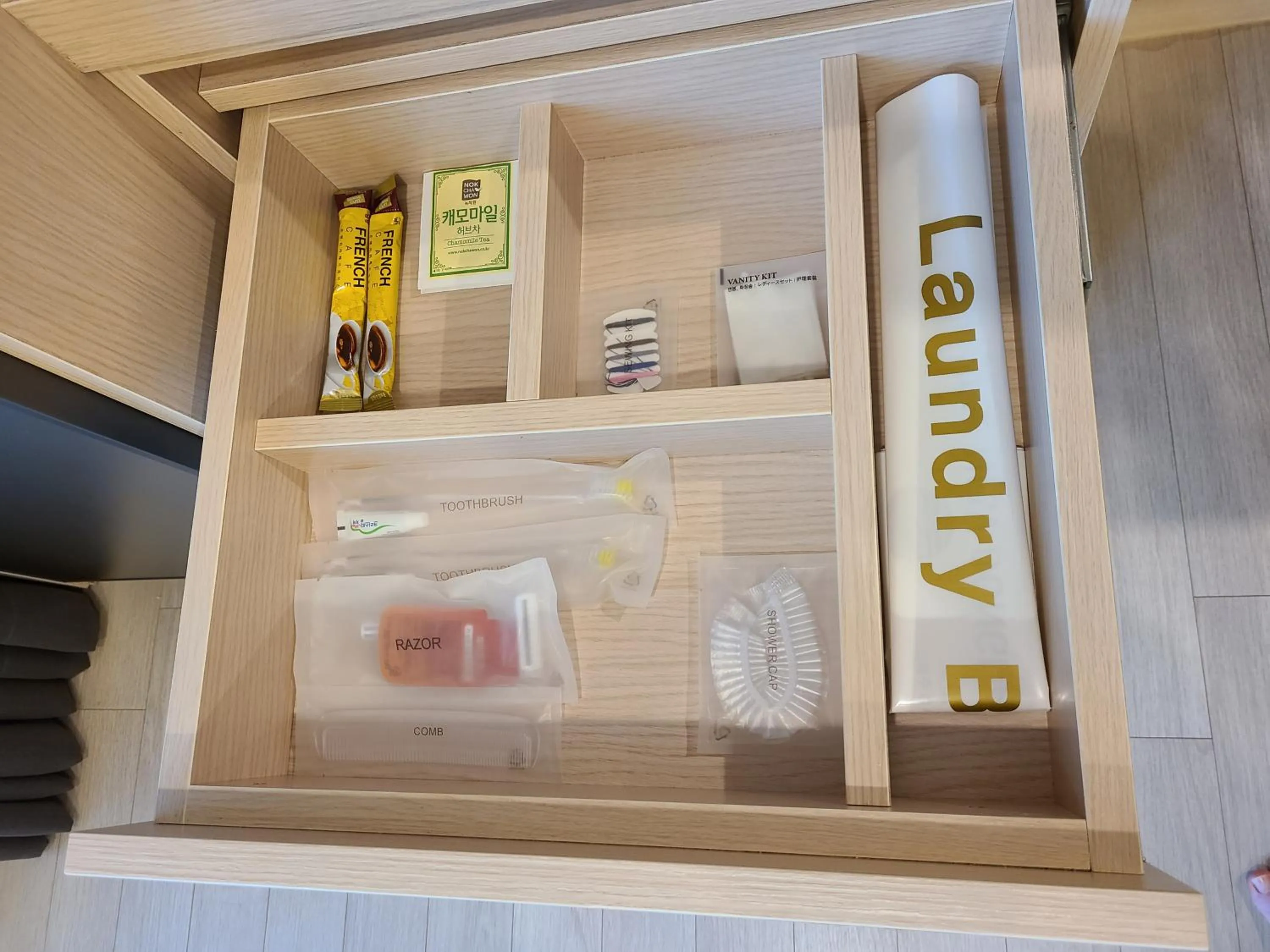 Decorative detail in New Donghae Tourist Hotel