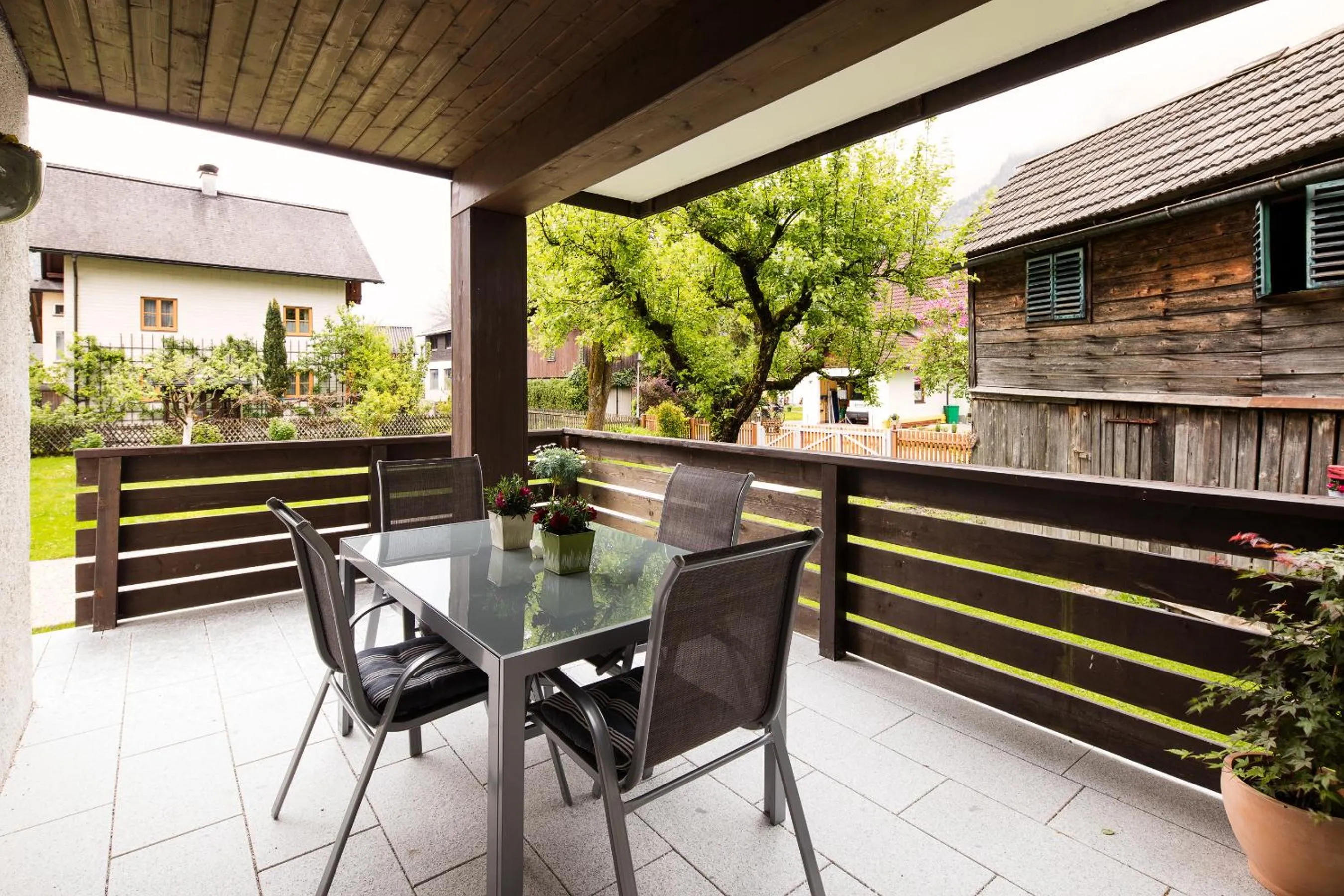 Patio in W & S Executive Apartments - Hallstatt I