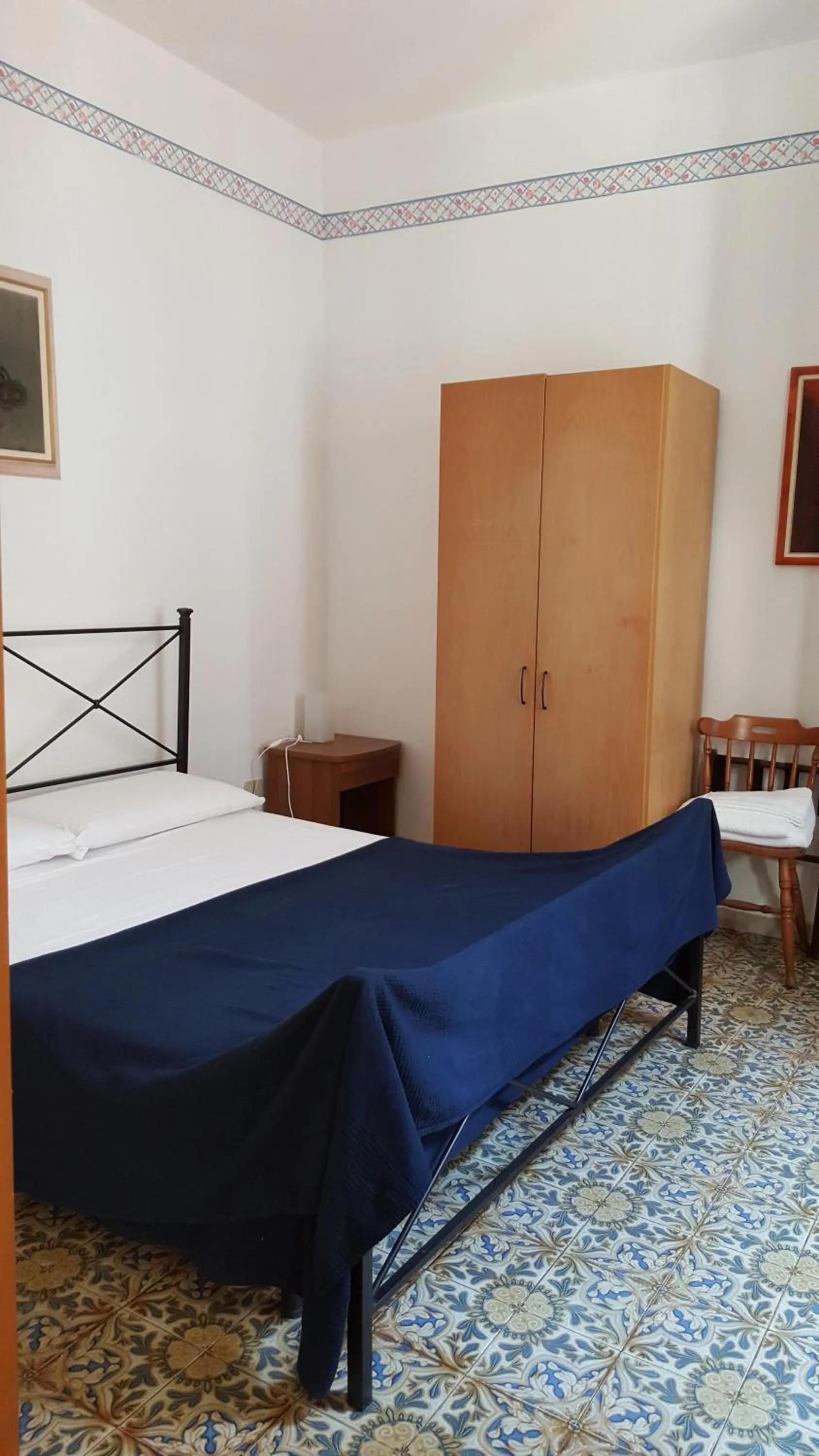 Bed in Albergo Pensione Ardenza SELF CHECK-IN