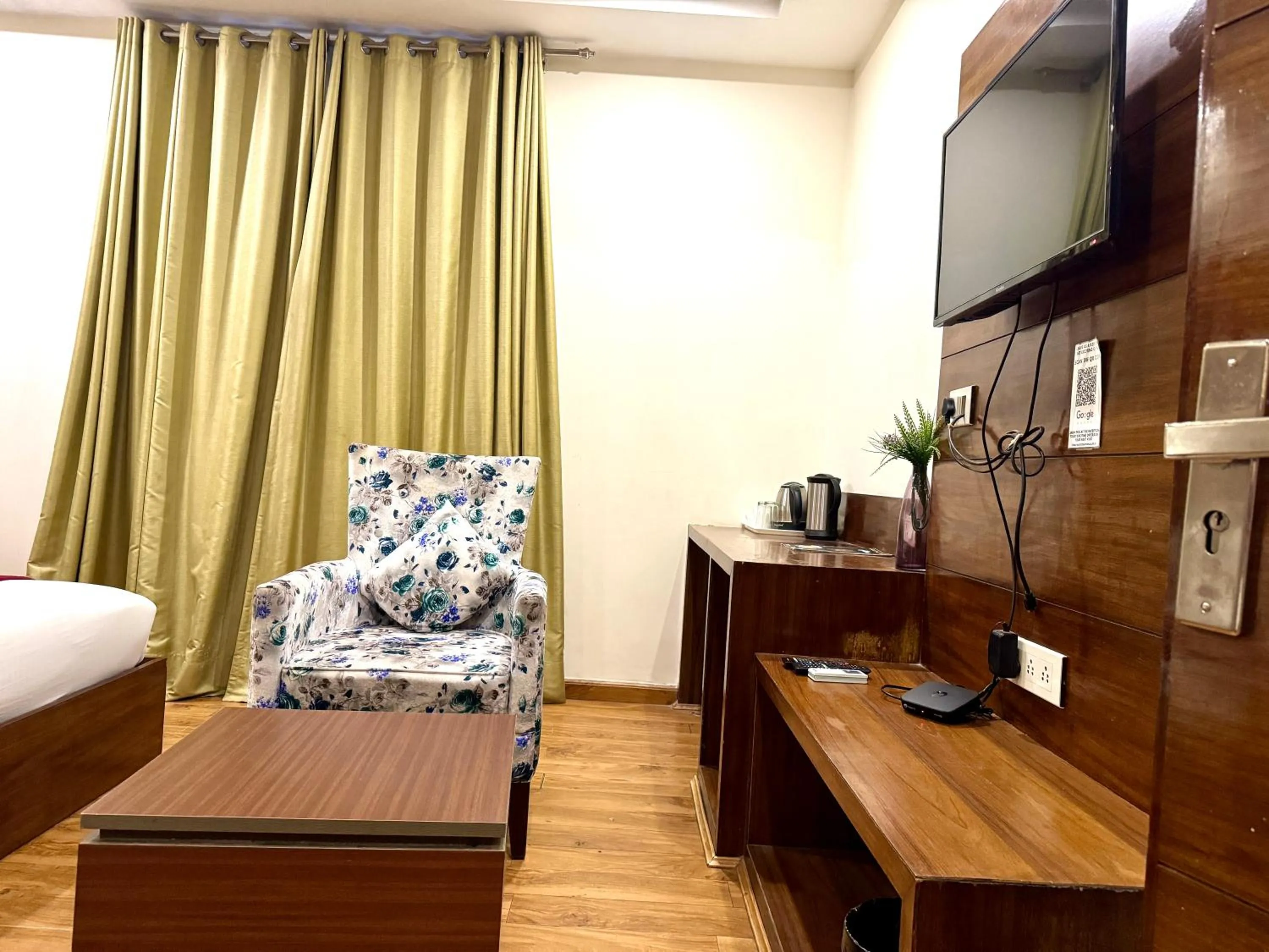 Bed in Hotel Bahl Regency