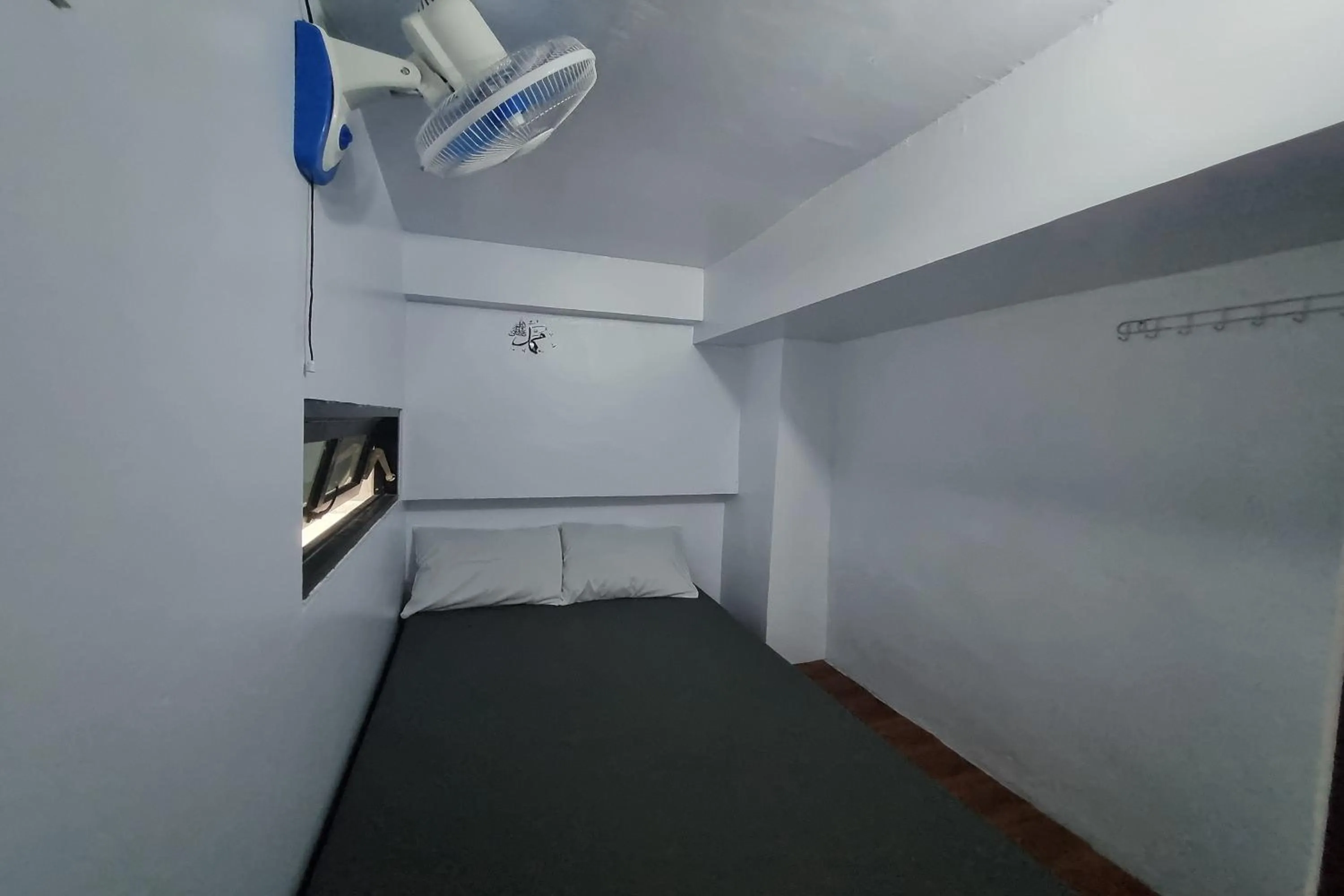 Bed in Ardafa Inn & Villa