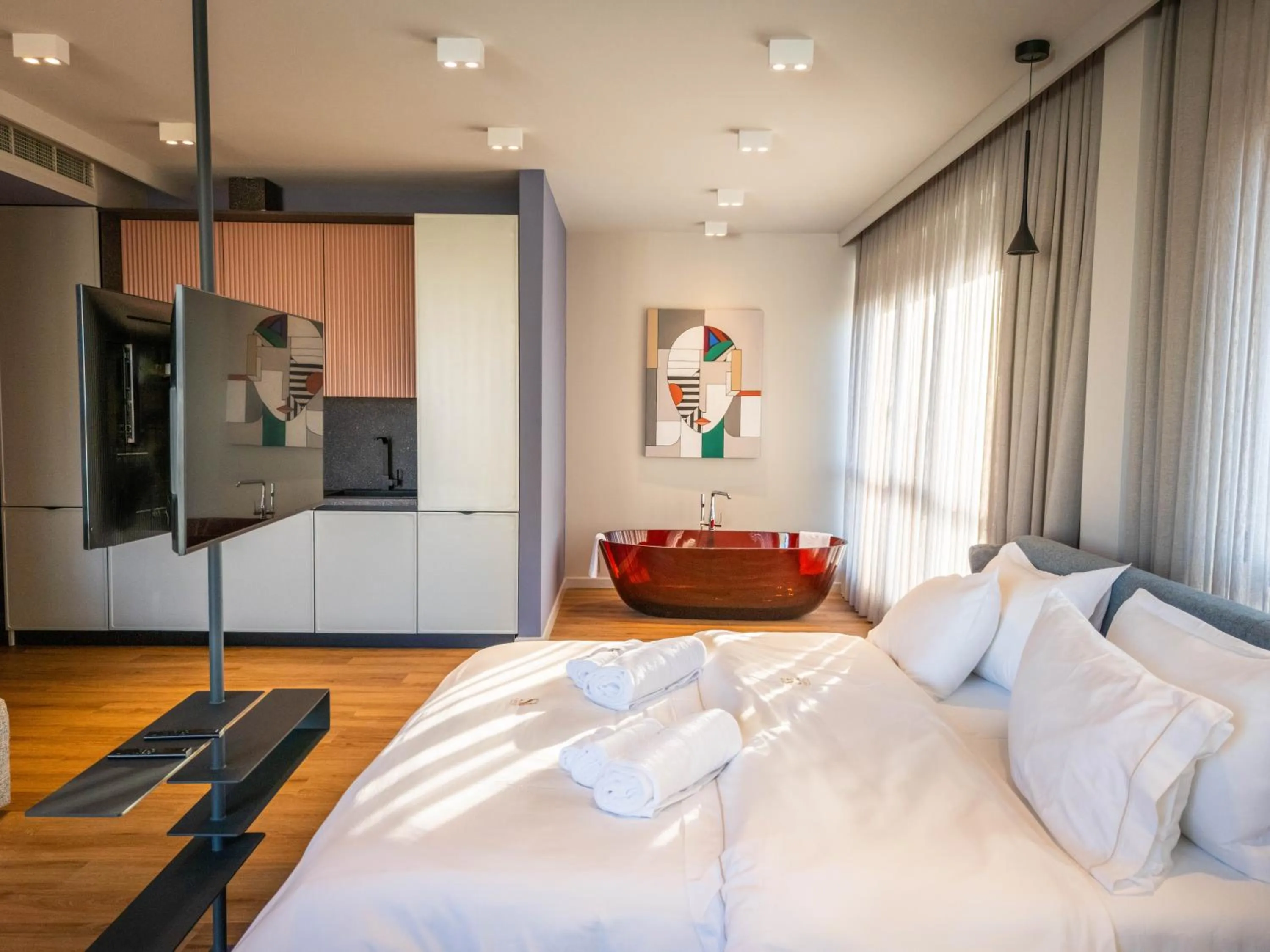 Bedroom, Bed in Si Hotel Tirana