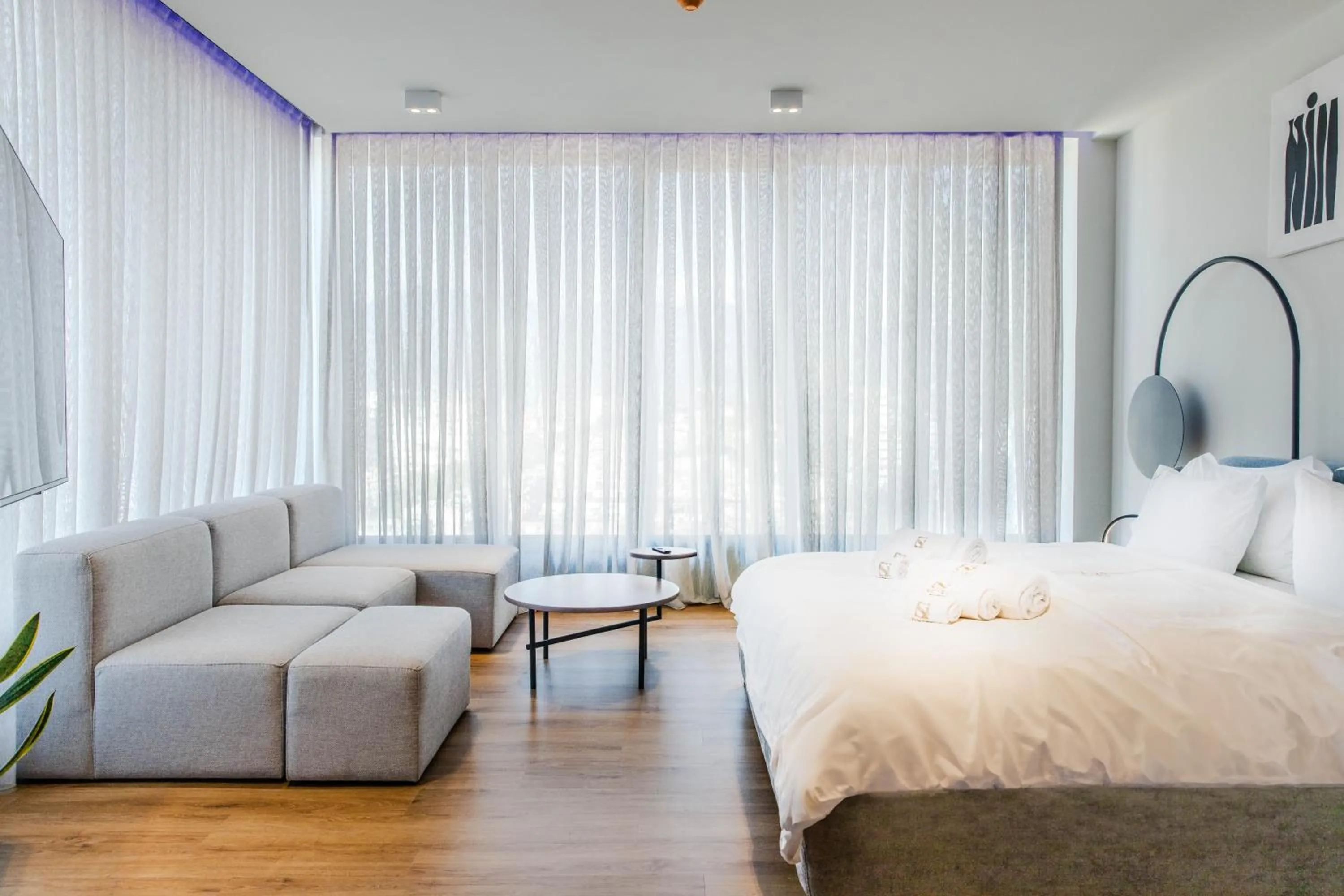 Bedroom, Bed in Si Hotel Tirana