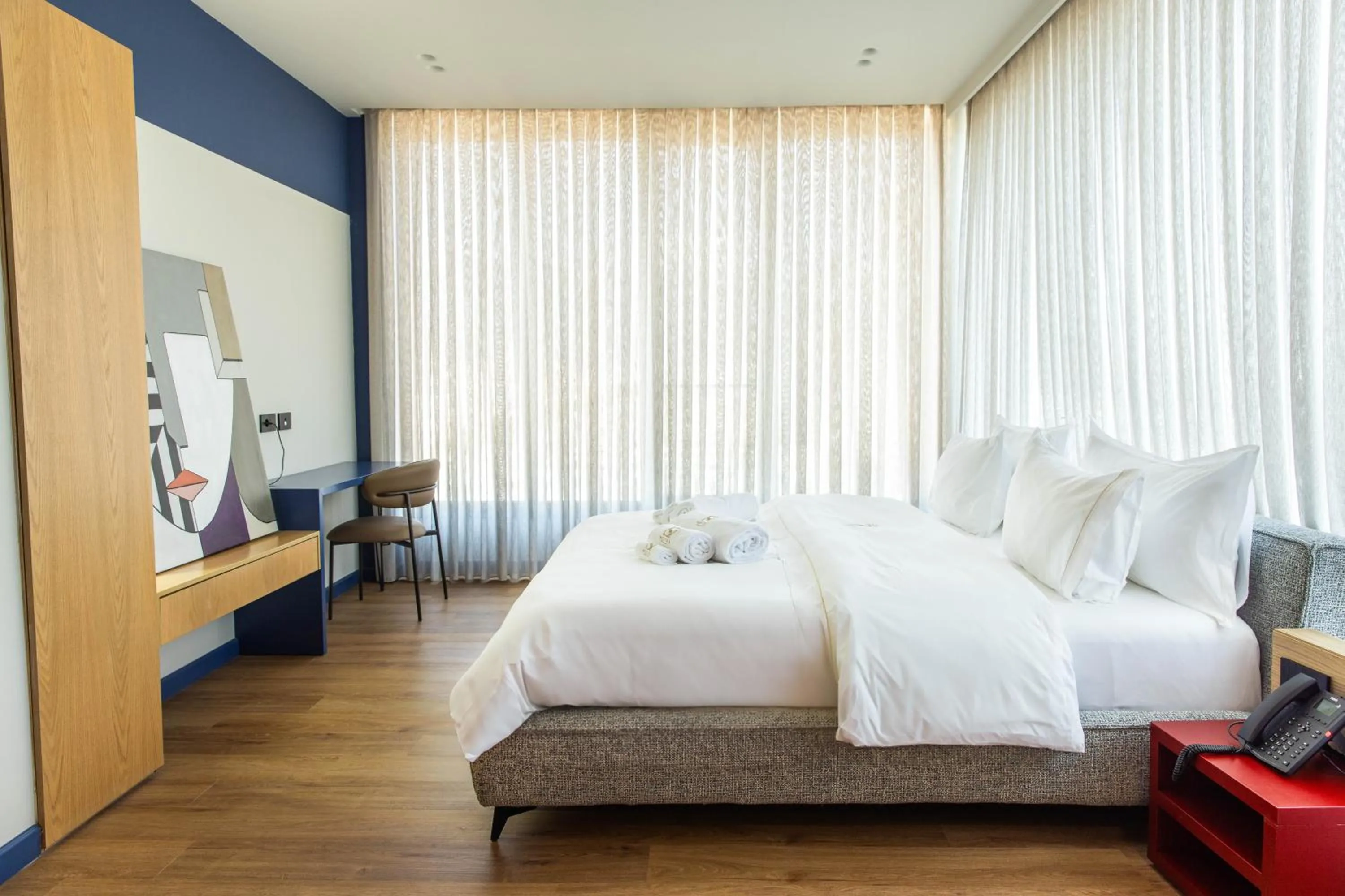 Bedroom, Bed in Si Hotel Tirana