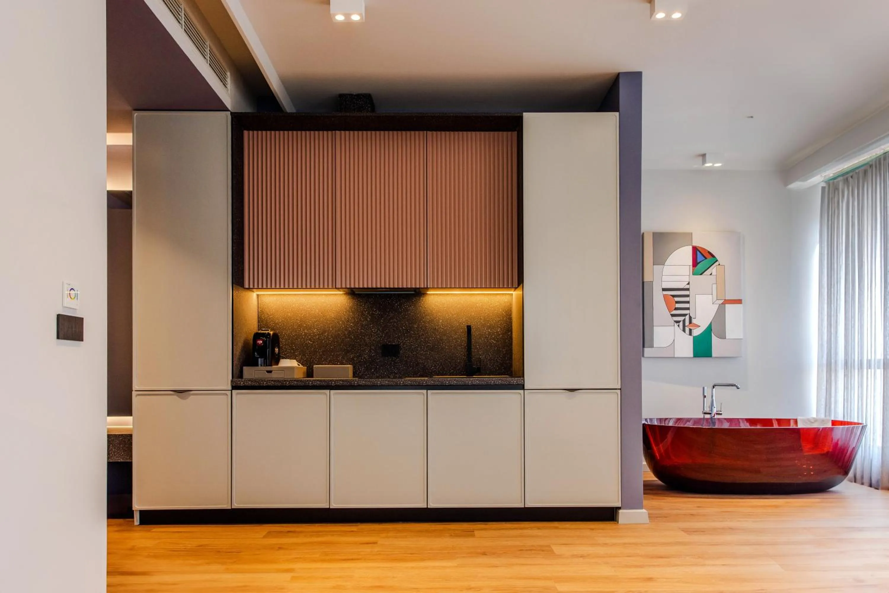 Kitchen or kitchenette in Si Hotel Tirana