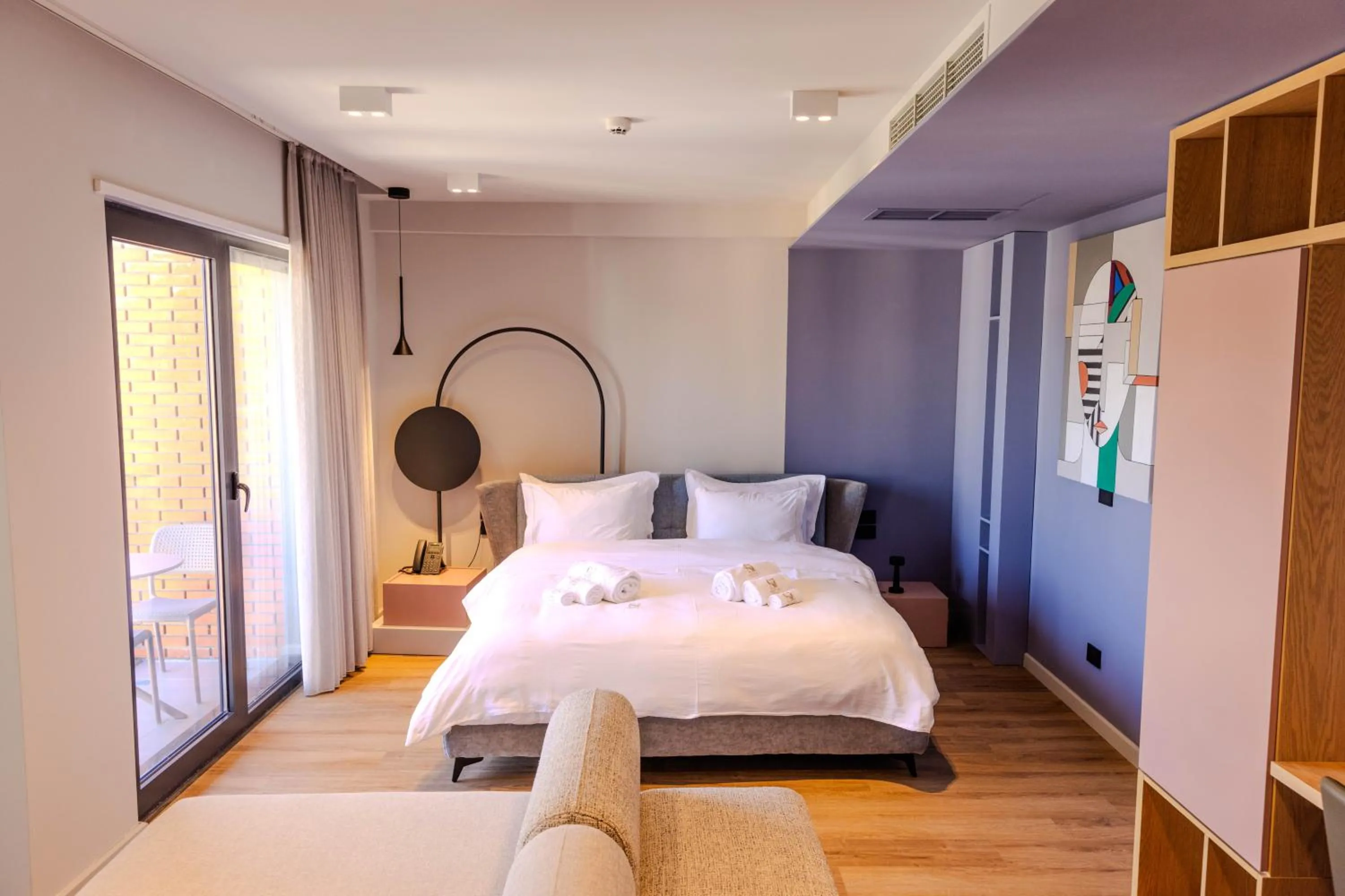 Bedroom, Bed in Si Hotel Tirana