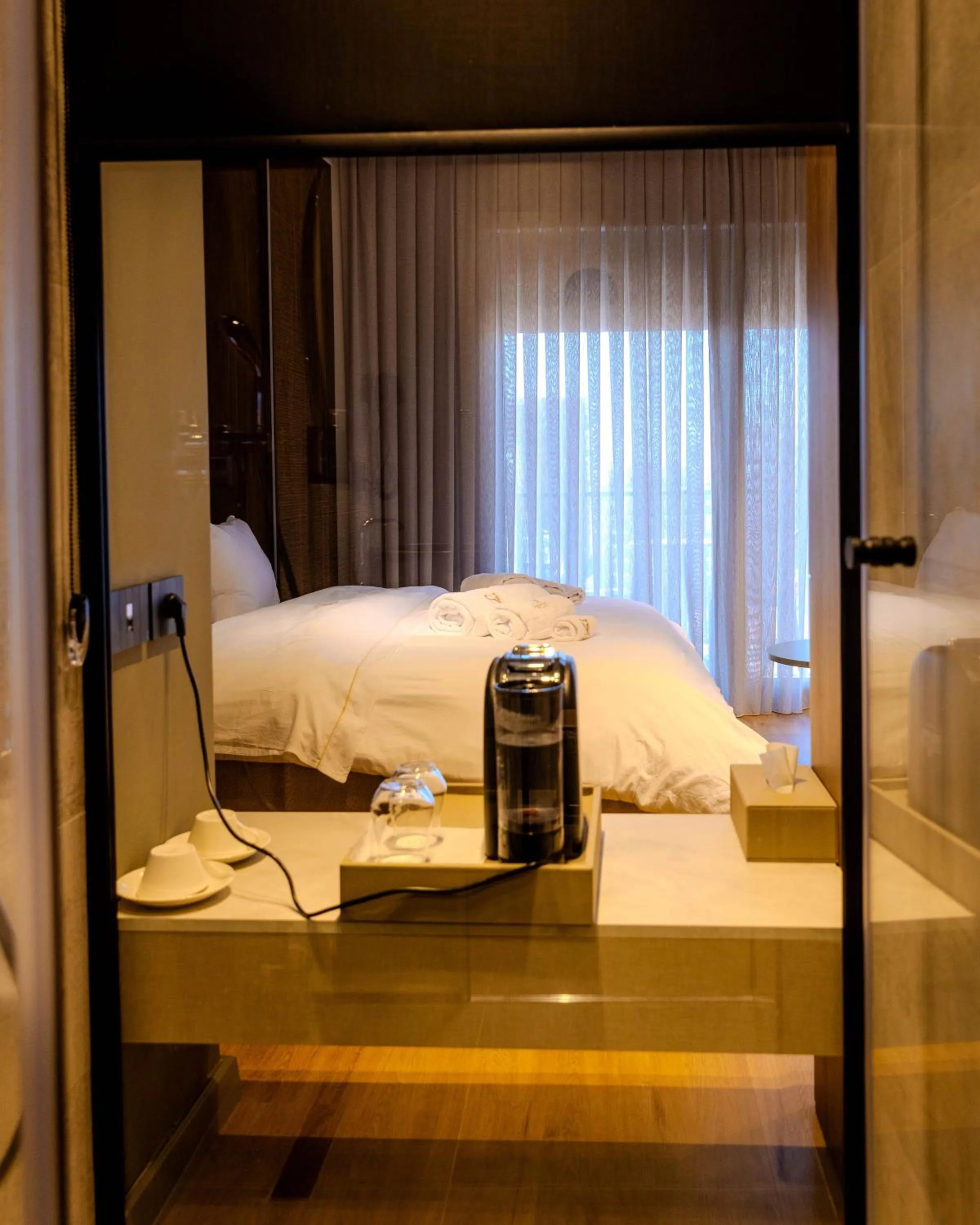 Bedroom, Bed in Si Hotel Tirana