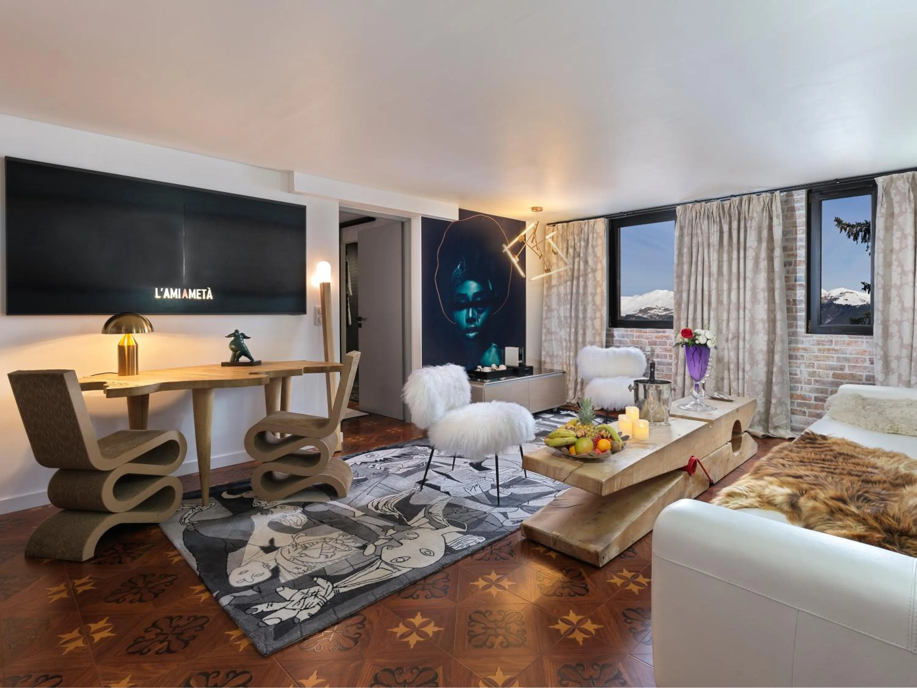 Seating area in Snow Lodge Hotel Courchevel 1850