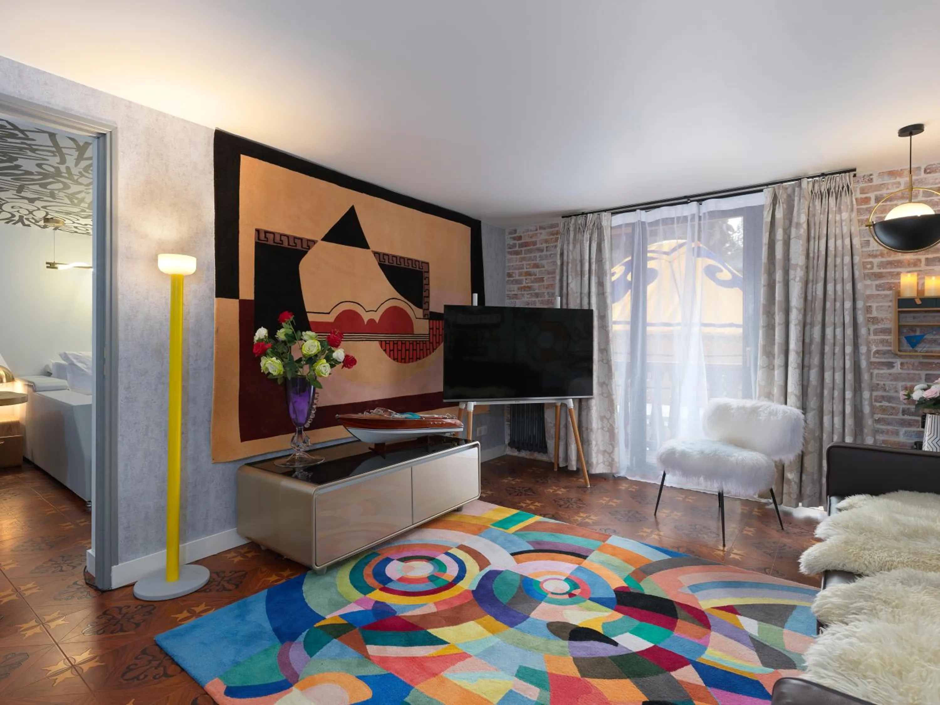 Seating area, Bed in Snow Lodge Hotel Courchevel 1850