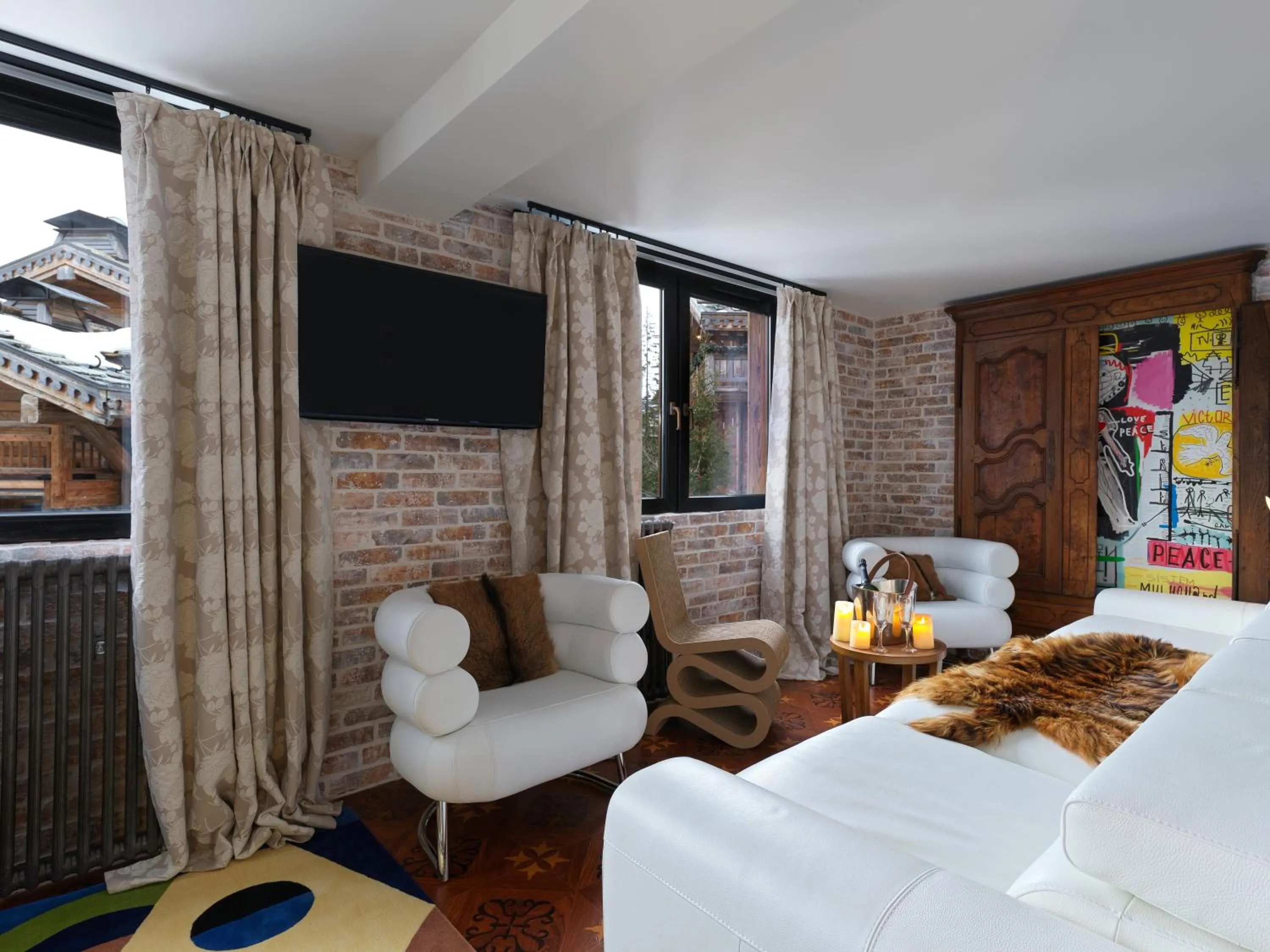 Seating area in Snow Lodge Hotel Courchevel 1850