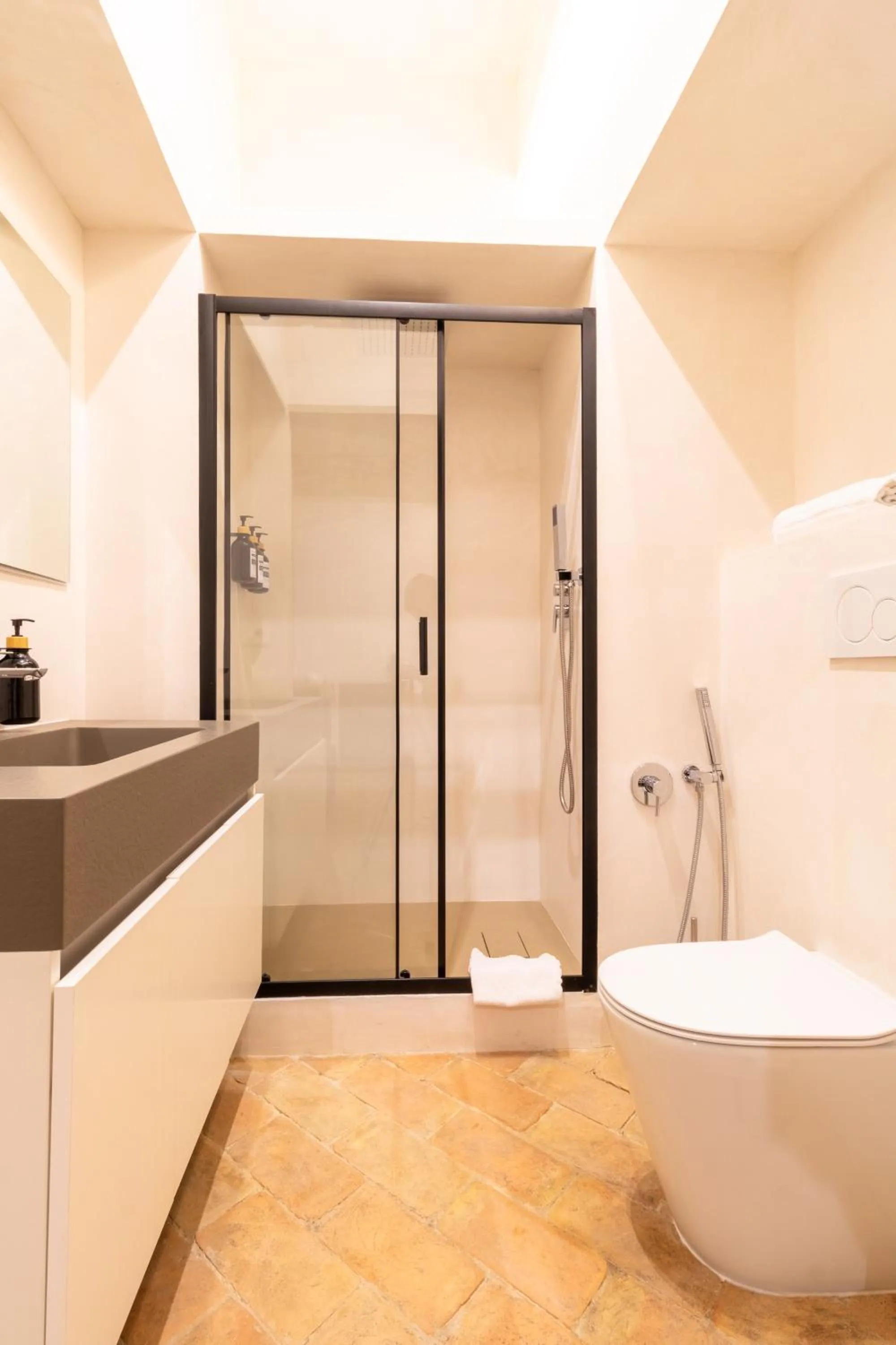 Bathroom in Cunabu Morosini