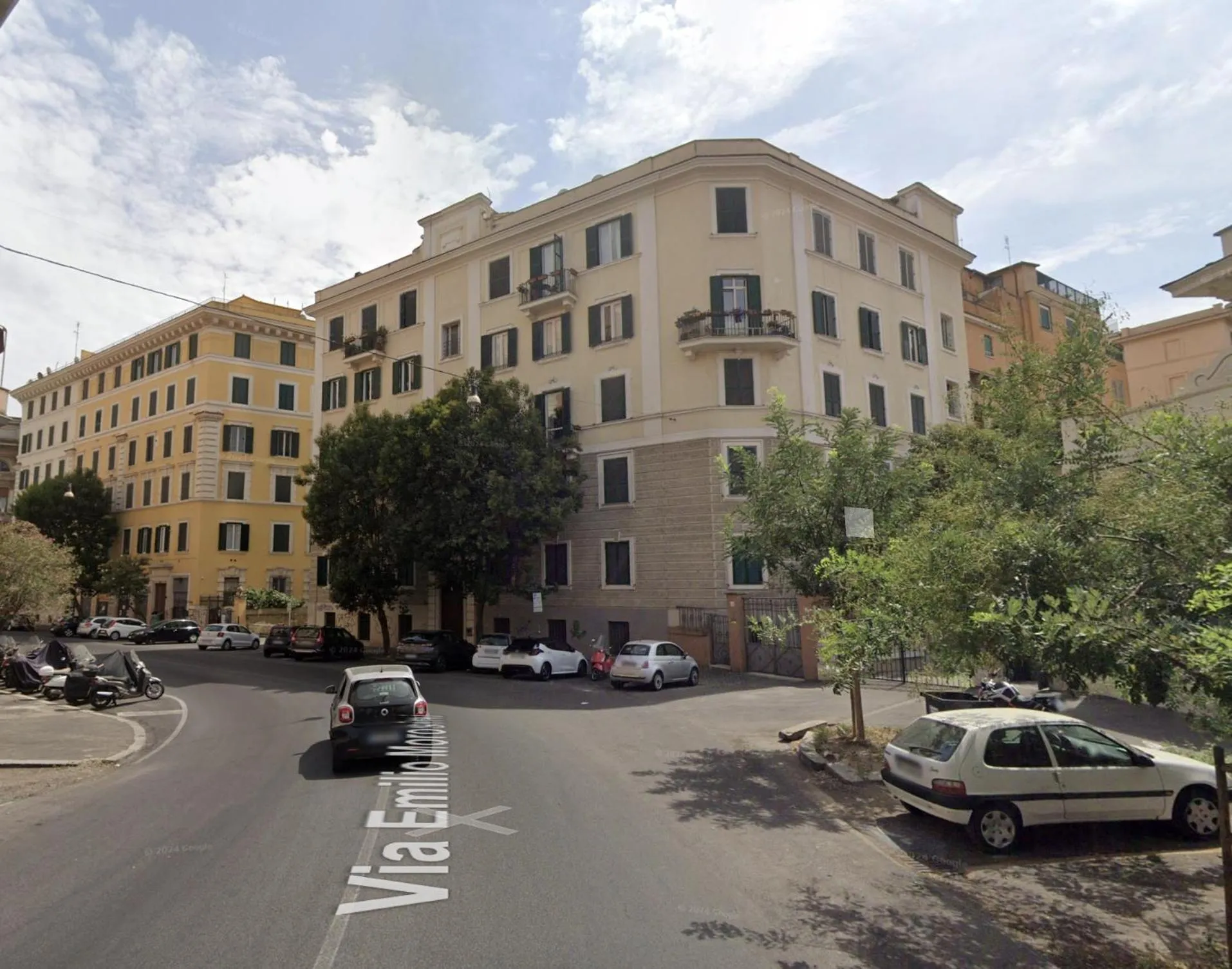 Property building in Cunabu Morosini