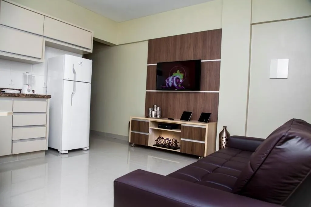 Communal lounge/ TV room in Executivo Flat 1