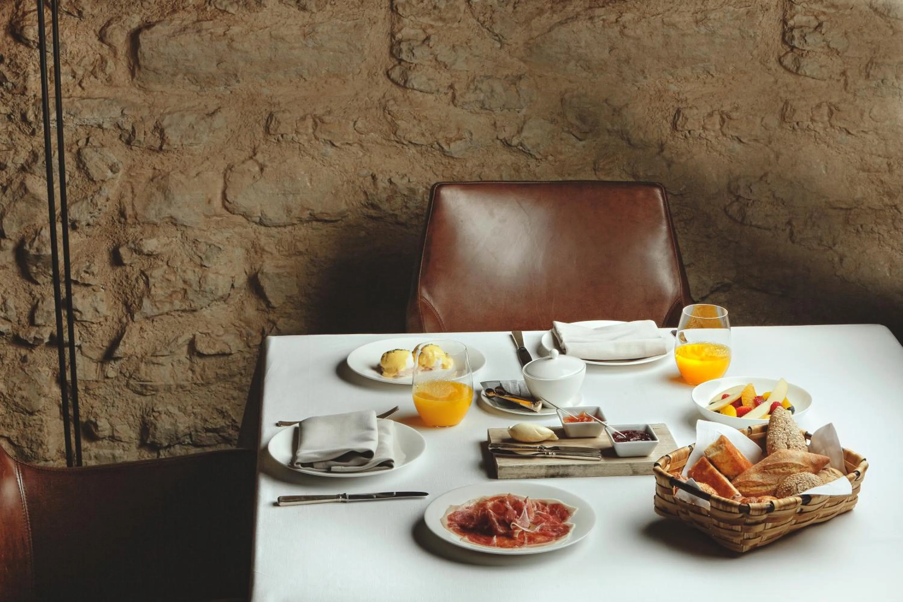 Restaurant/places to eat in Abadia Retuerta LeDomaine