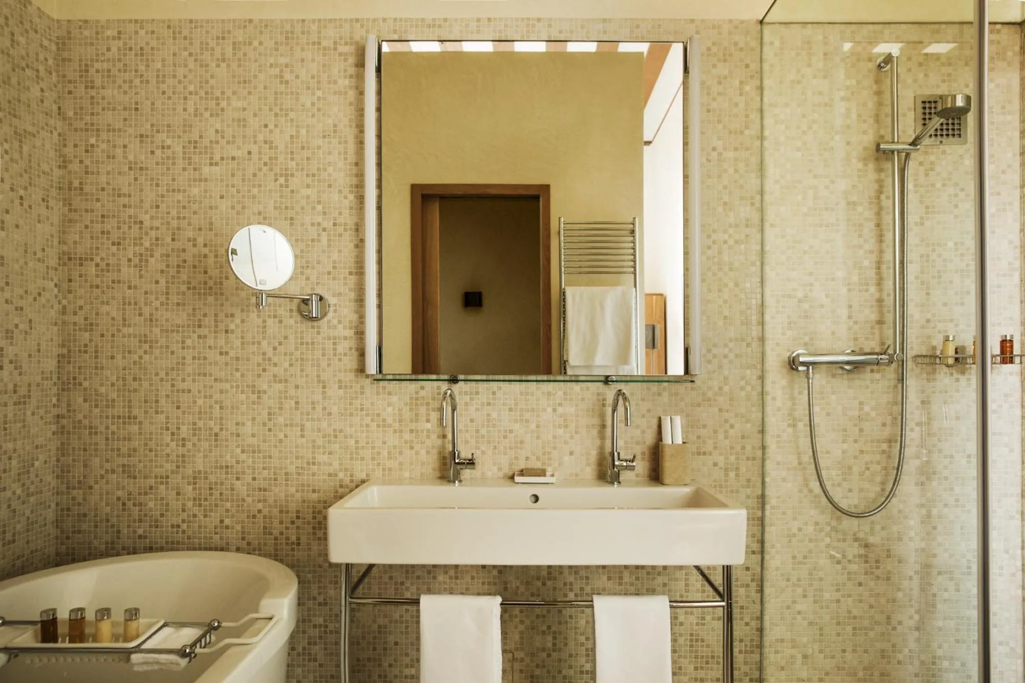 Bathroom in Abadia Retuerta LeDomaine