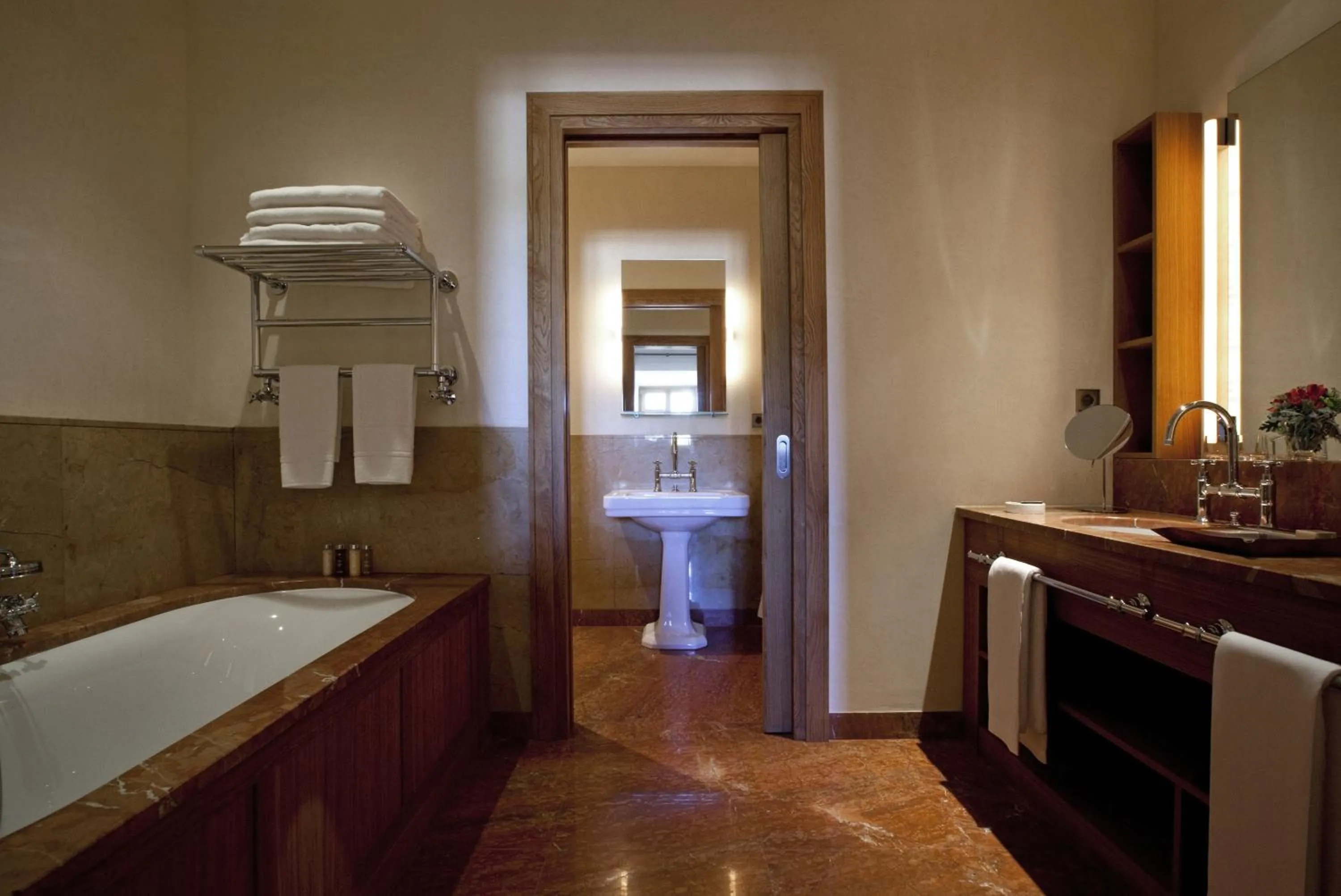 Bathroom in Abadia Retuerta LeDomaine
