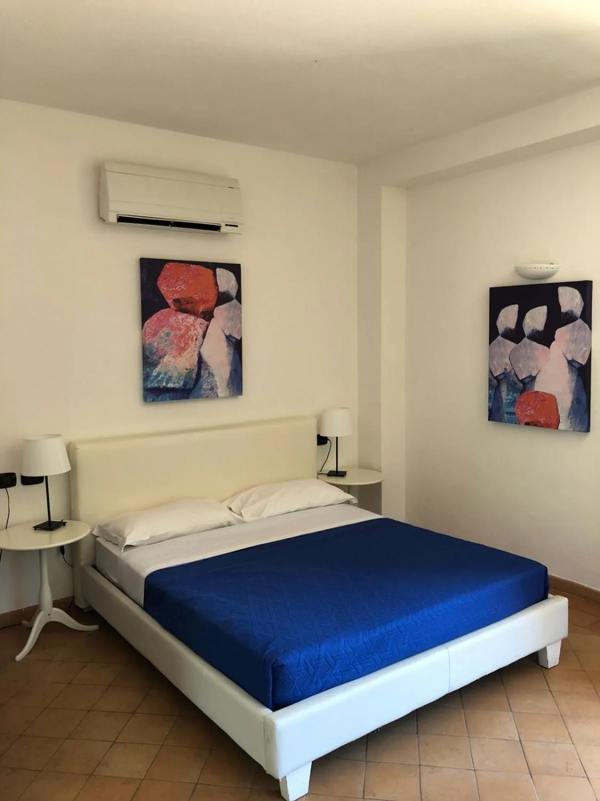 Bed in B&B Costa di Amalfi