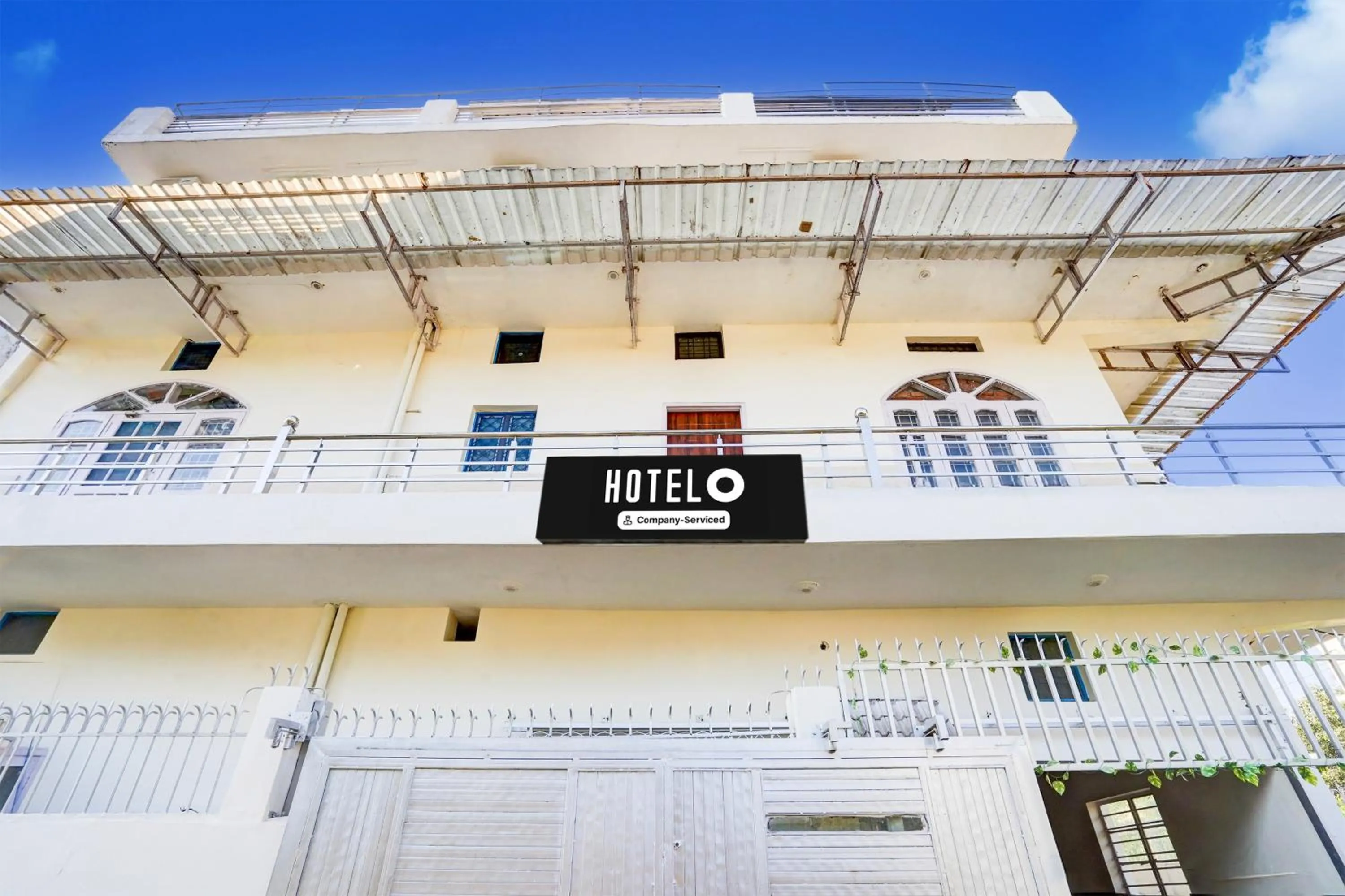 Facade/entrance in Super Hotel O Sudhowala Near Nanda ki Chowk