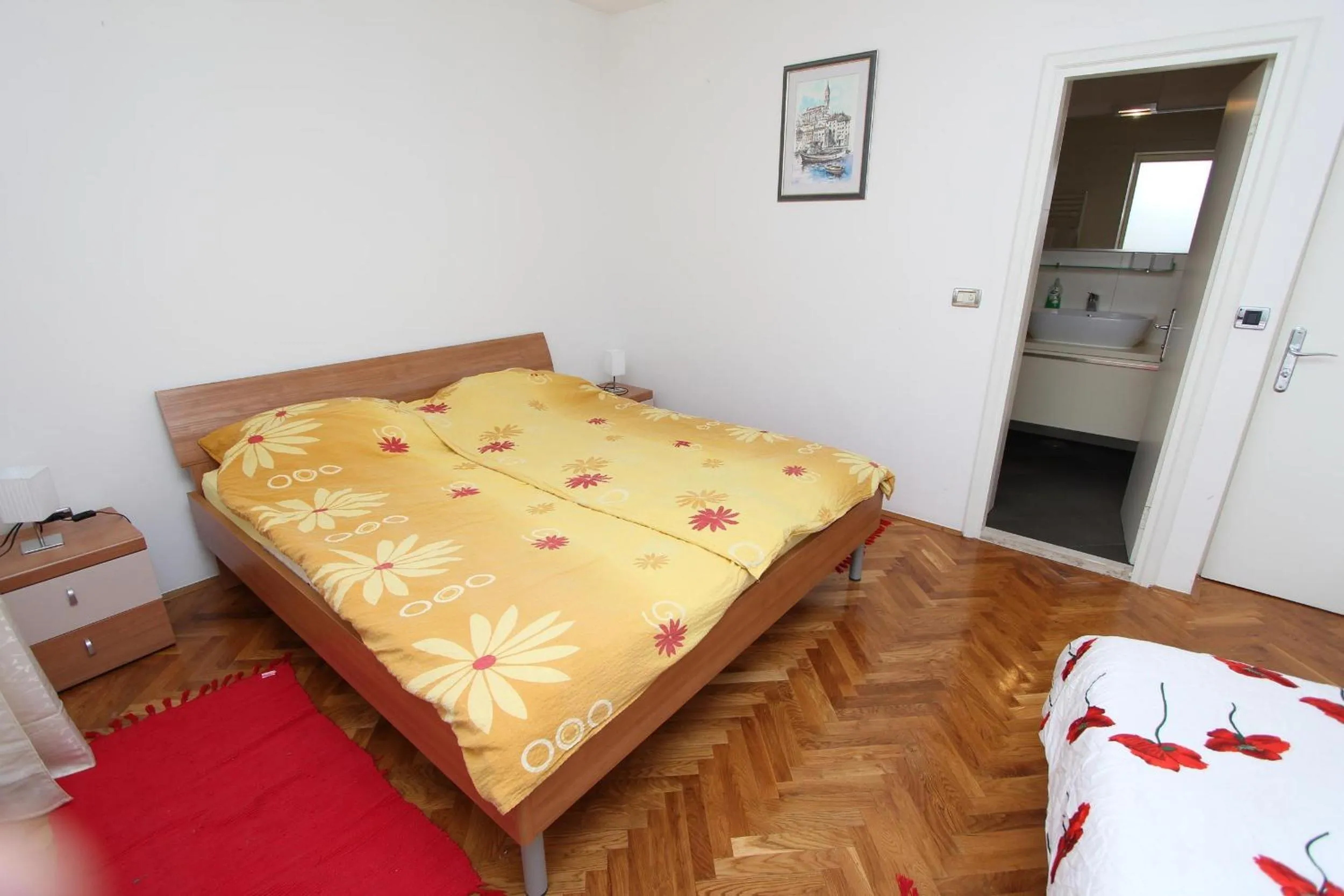 Bedroom, Bed in Apartment Suzana