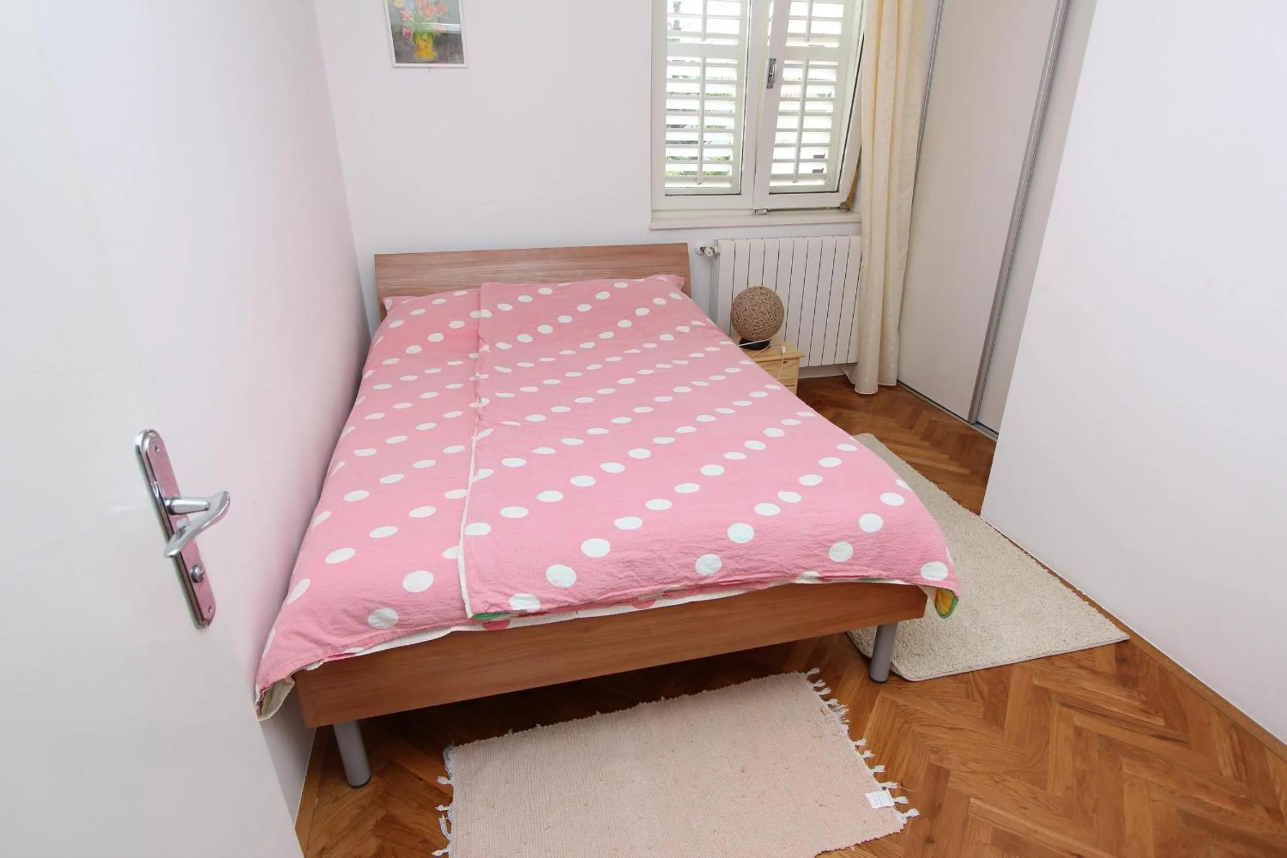 Bedroom, Bed in Apartment Suzana