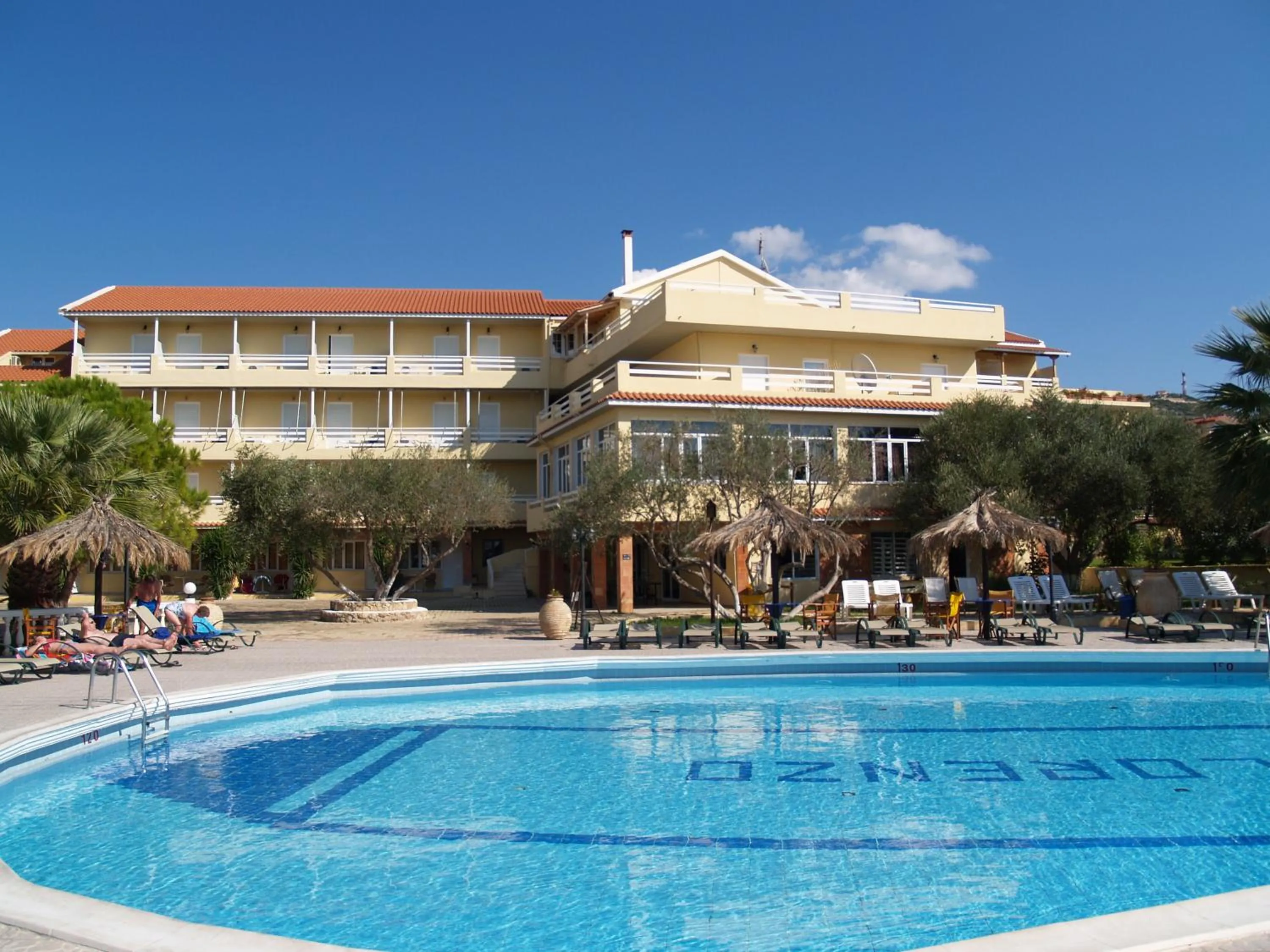 Lorenzo House Apartments