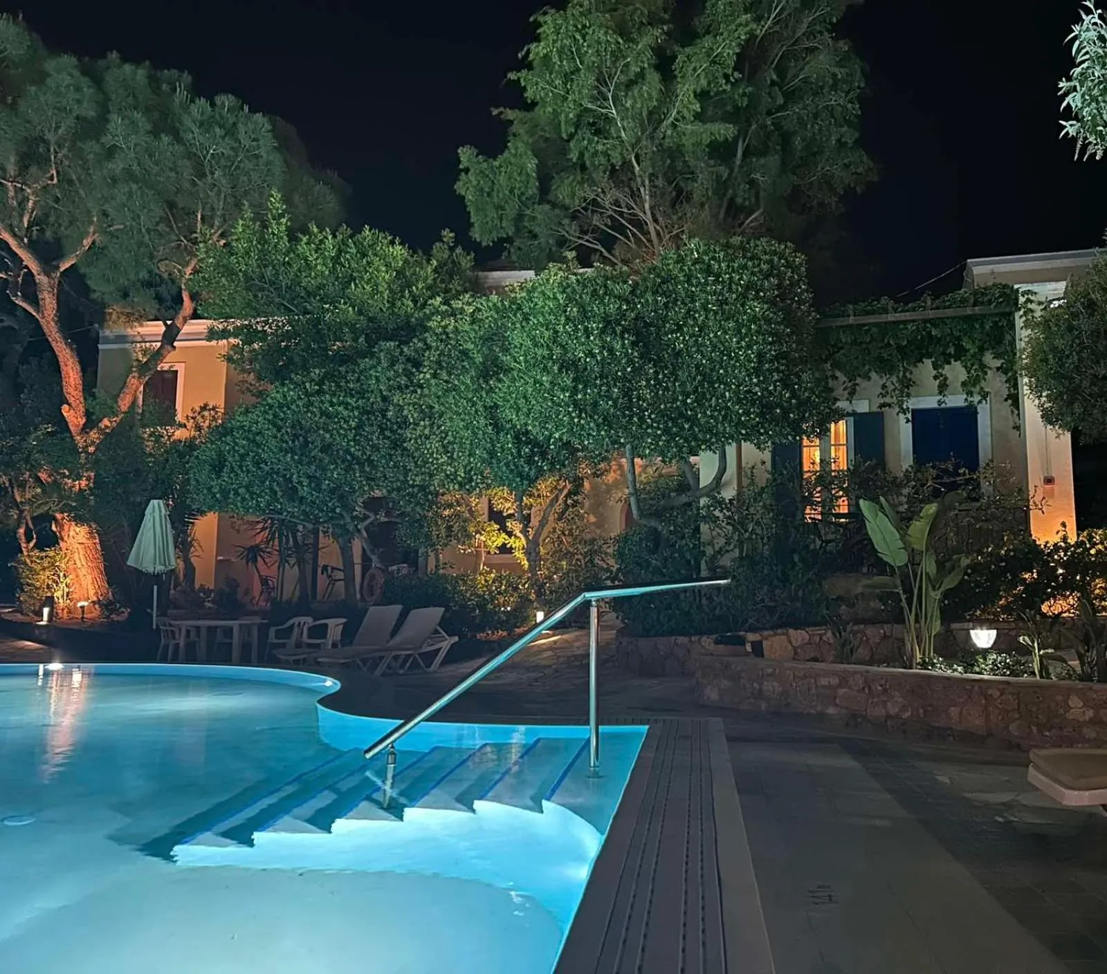 Swimming pool in Kalydna Island Hotel