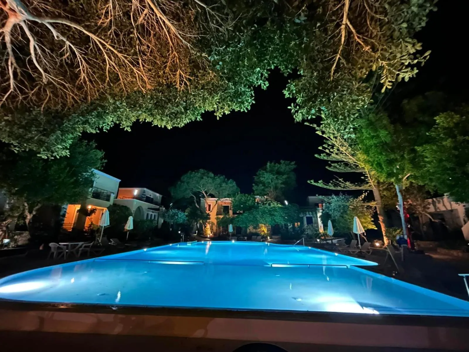 Swimming pool in Kalydna Island Hotel